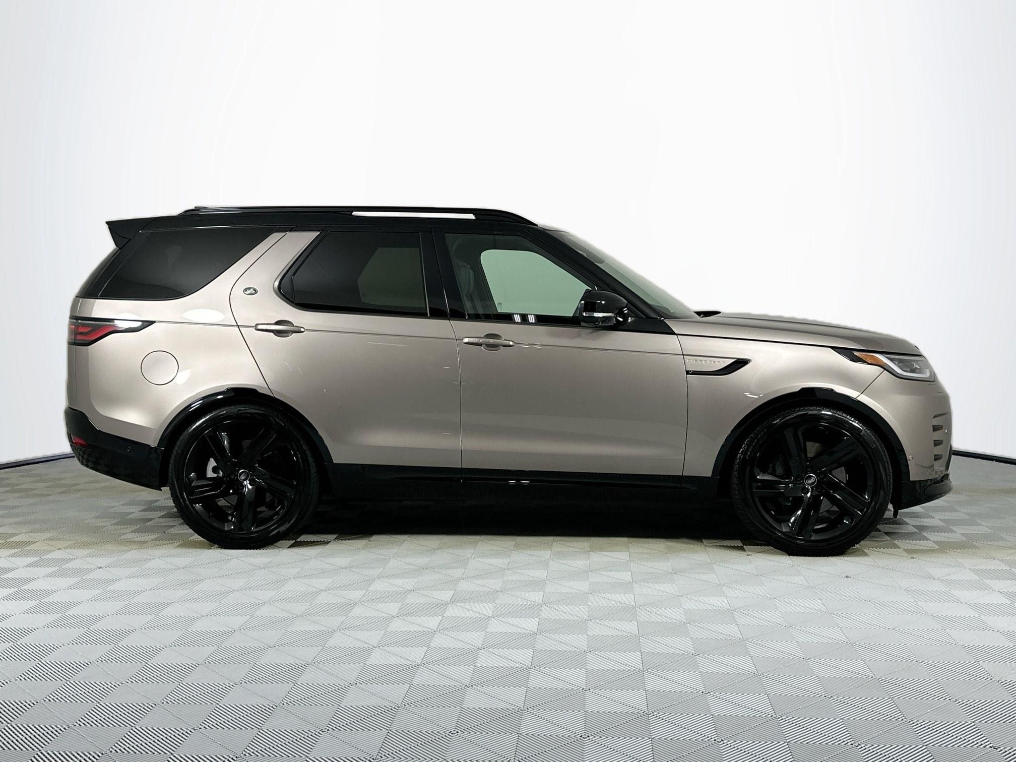2024 Land Rover Discovery Dynamic SE