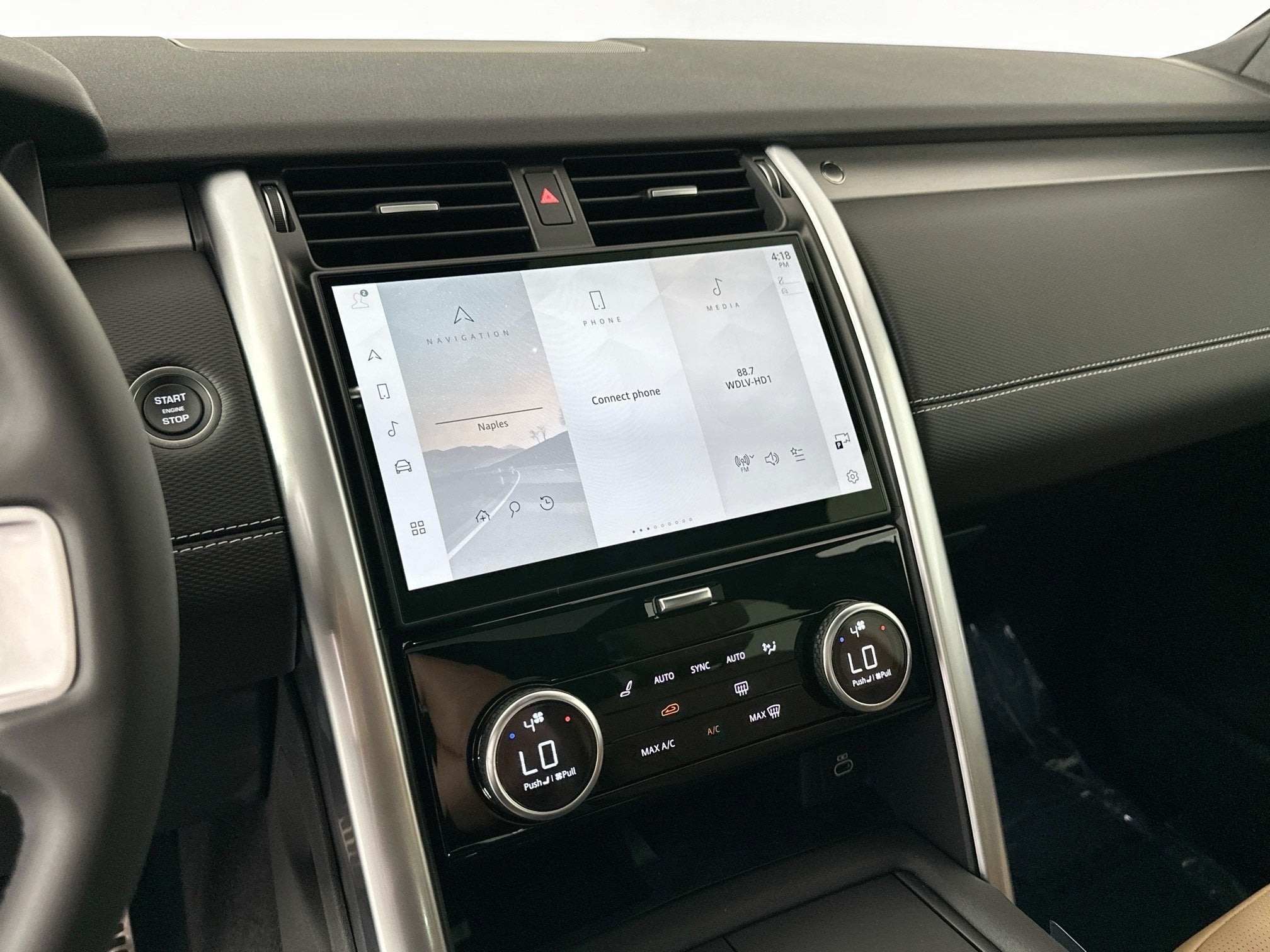 2025 Land Rover Discovery Dynamic SE