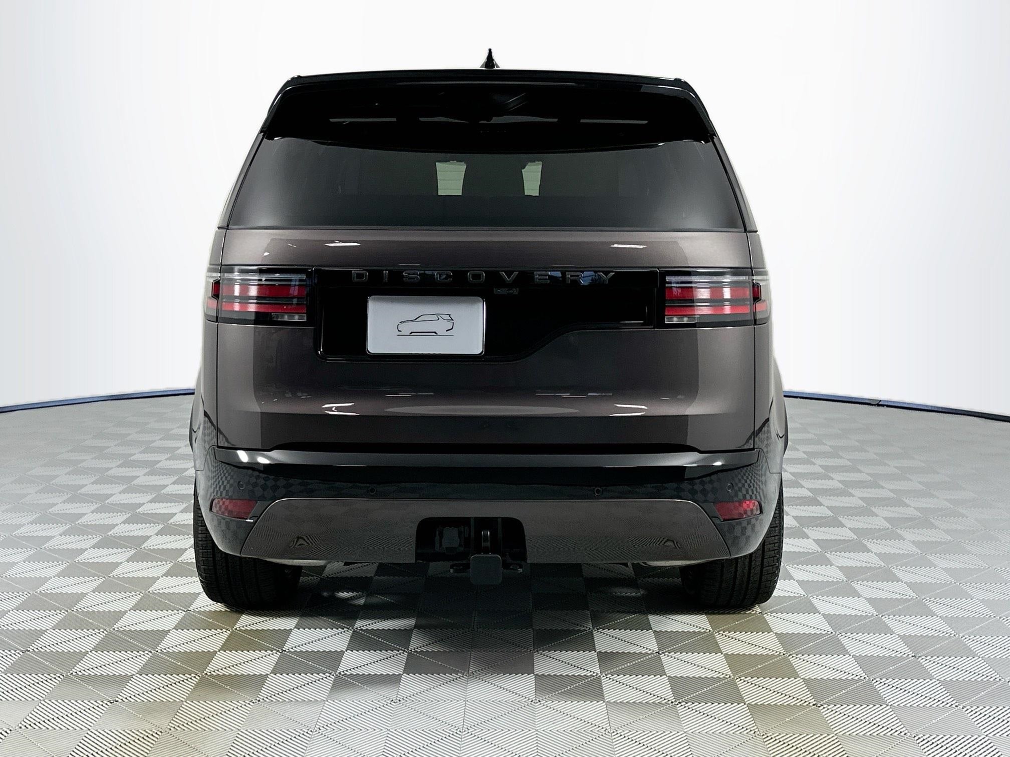 2025 Land Rover Discovery Dynamic SE
