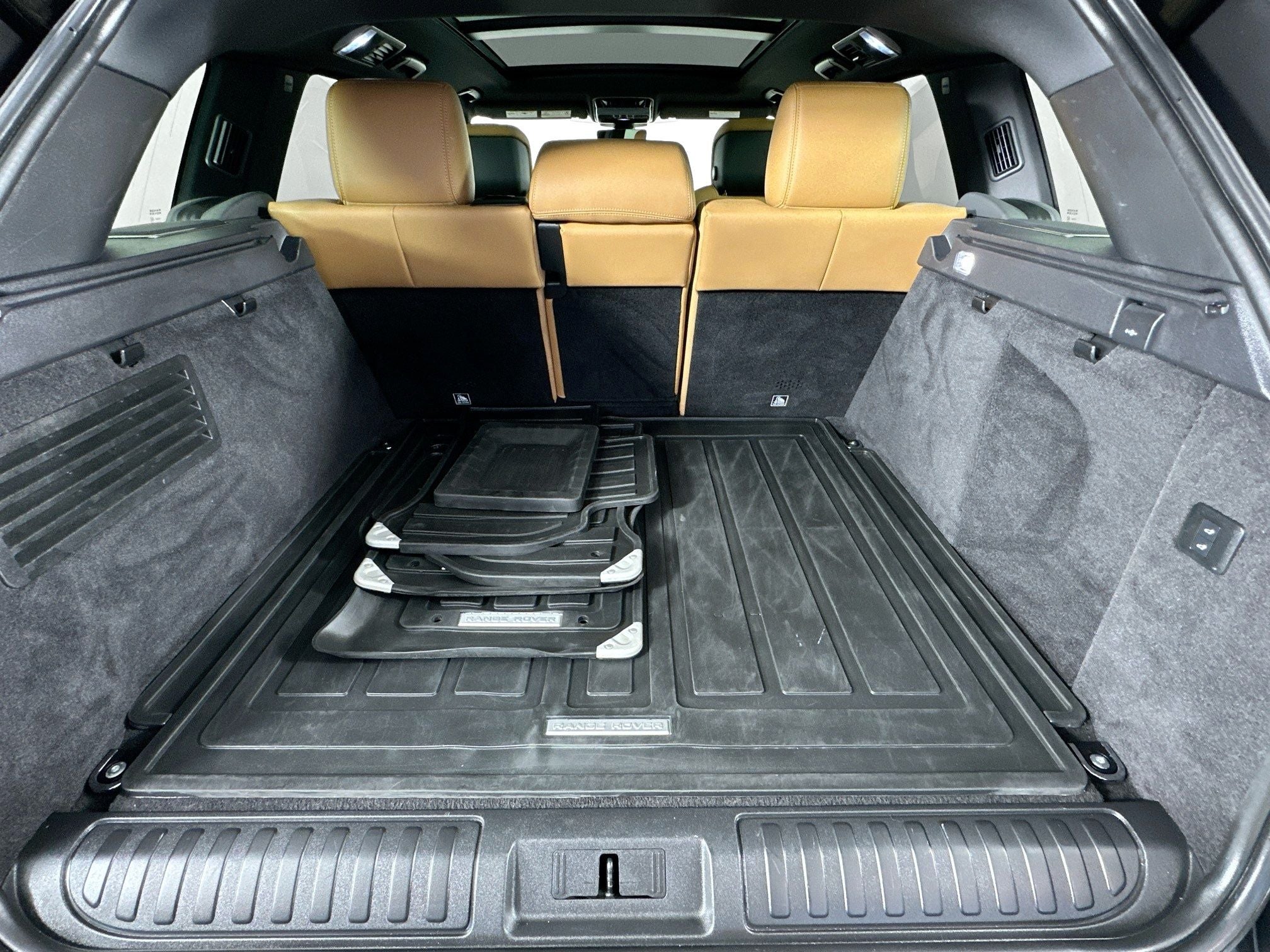 2020 Land Rover Range Rover Sport HSE Dynamic