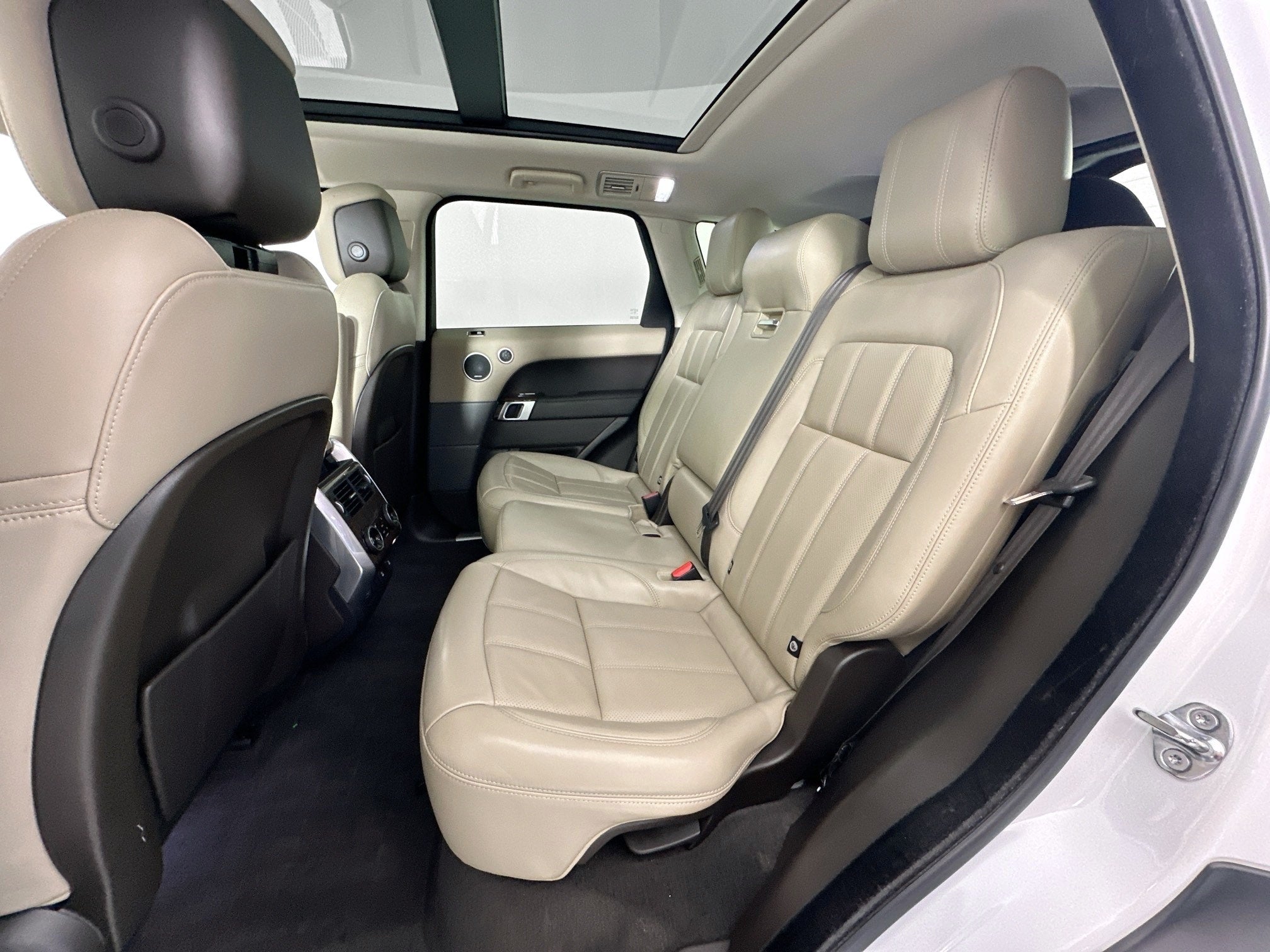 2021 Land Rover Range Rover Sport HSE Silver Edition