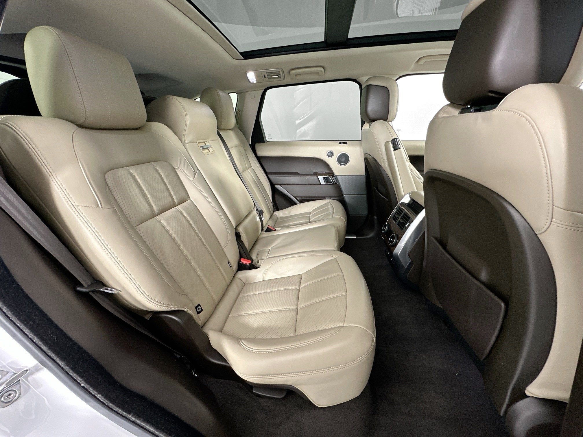 2021 Land Rover Range Rover Sport HSE Silver Edition