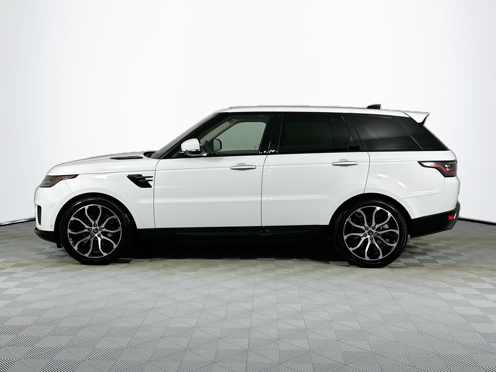 2021 Land Rover Range Rover Sport HSE Silver Edition
