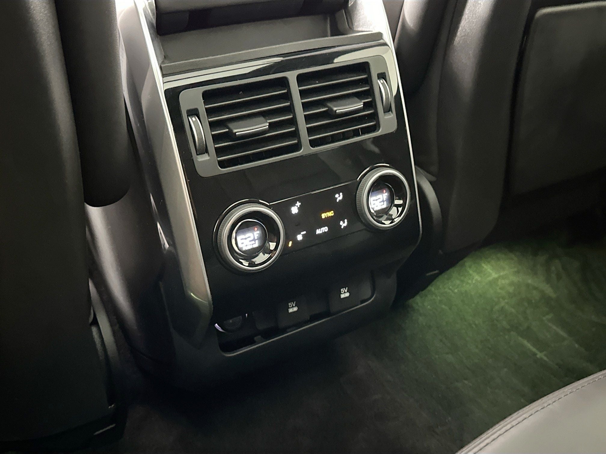2021 Land Rover Range Rover Sport HSE Silver Edition
