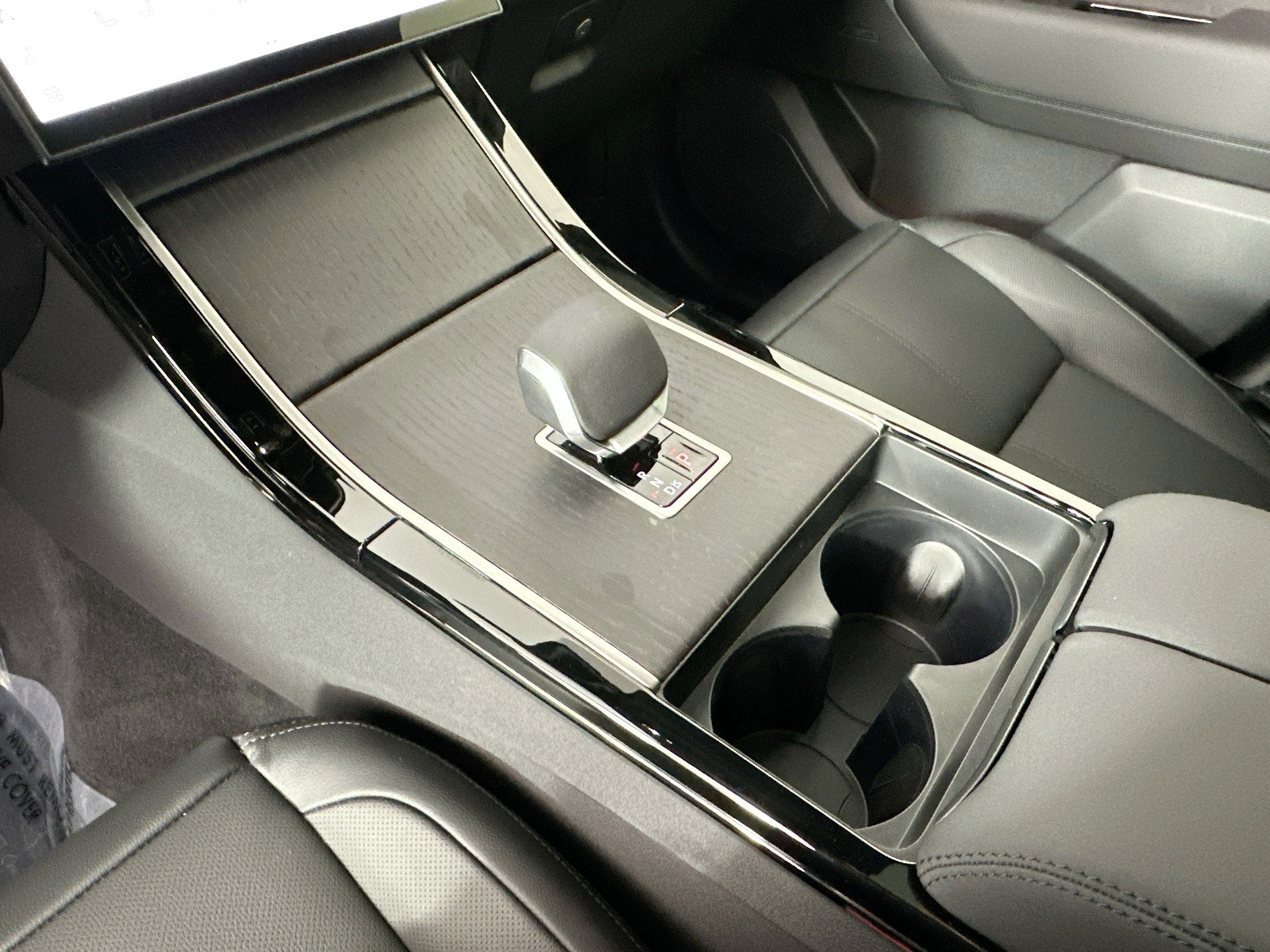 2026 Land Rover Range Rover Velar S