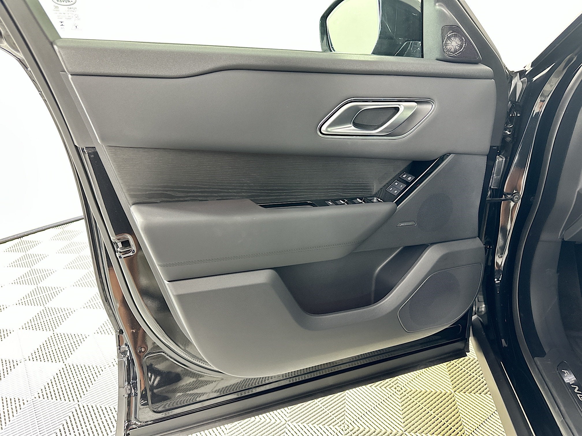 2026 Land Rover Range Rover Velar S