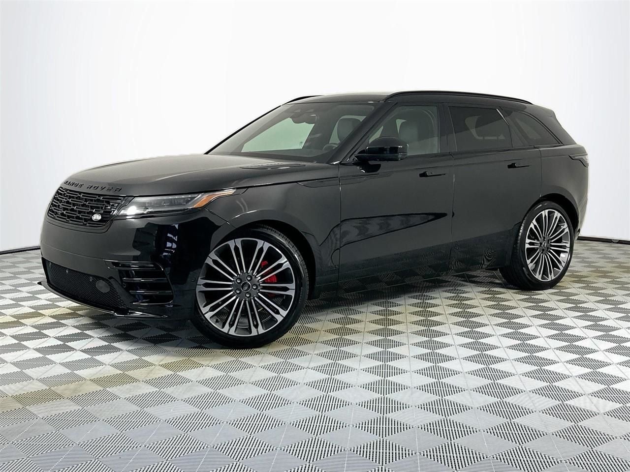 2024 Land Rover Range Rover Velar Dynamic SE