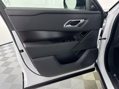 2026 Land Rover Range Rover Velar Dynamic SE