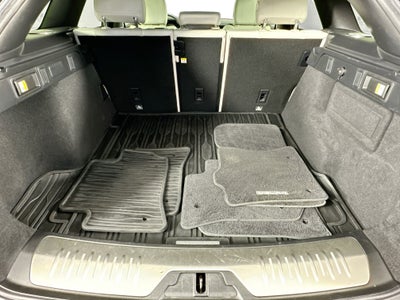 2018 Land Rover Range Rover Velar SE R-Dynamic