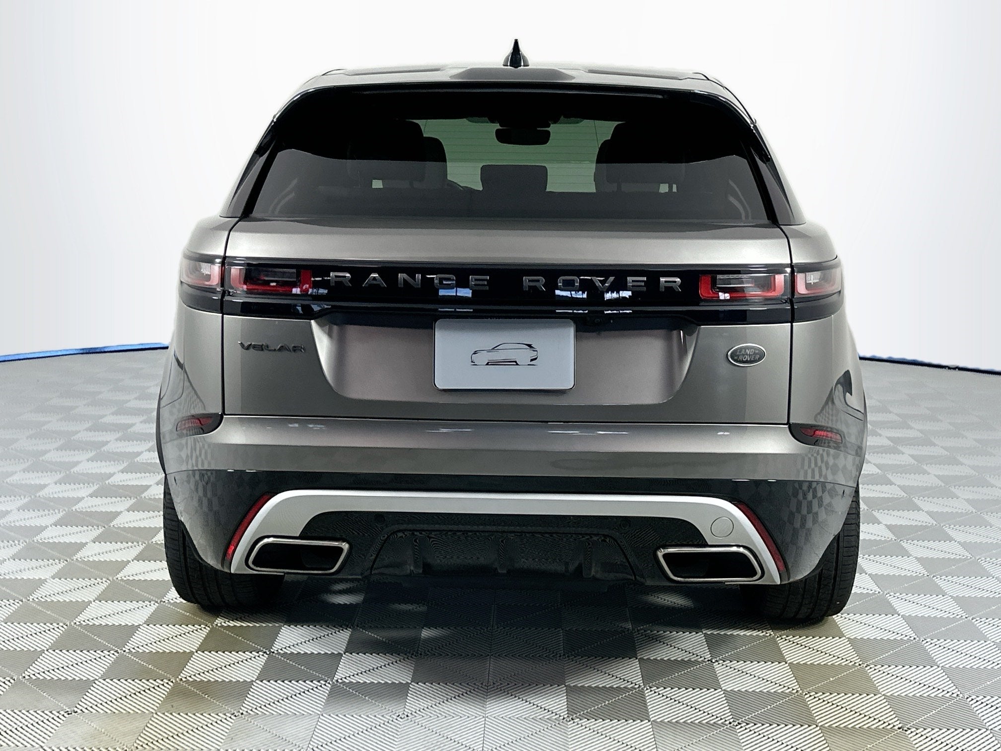 2018 Land Rover Range Rover Velar SE R-Dynamic