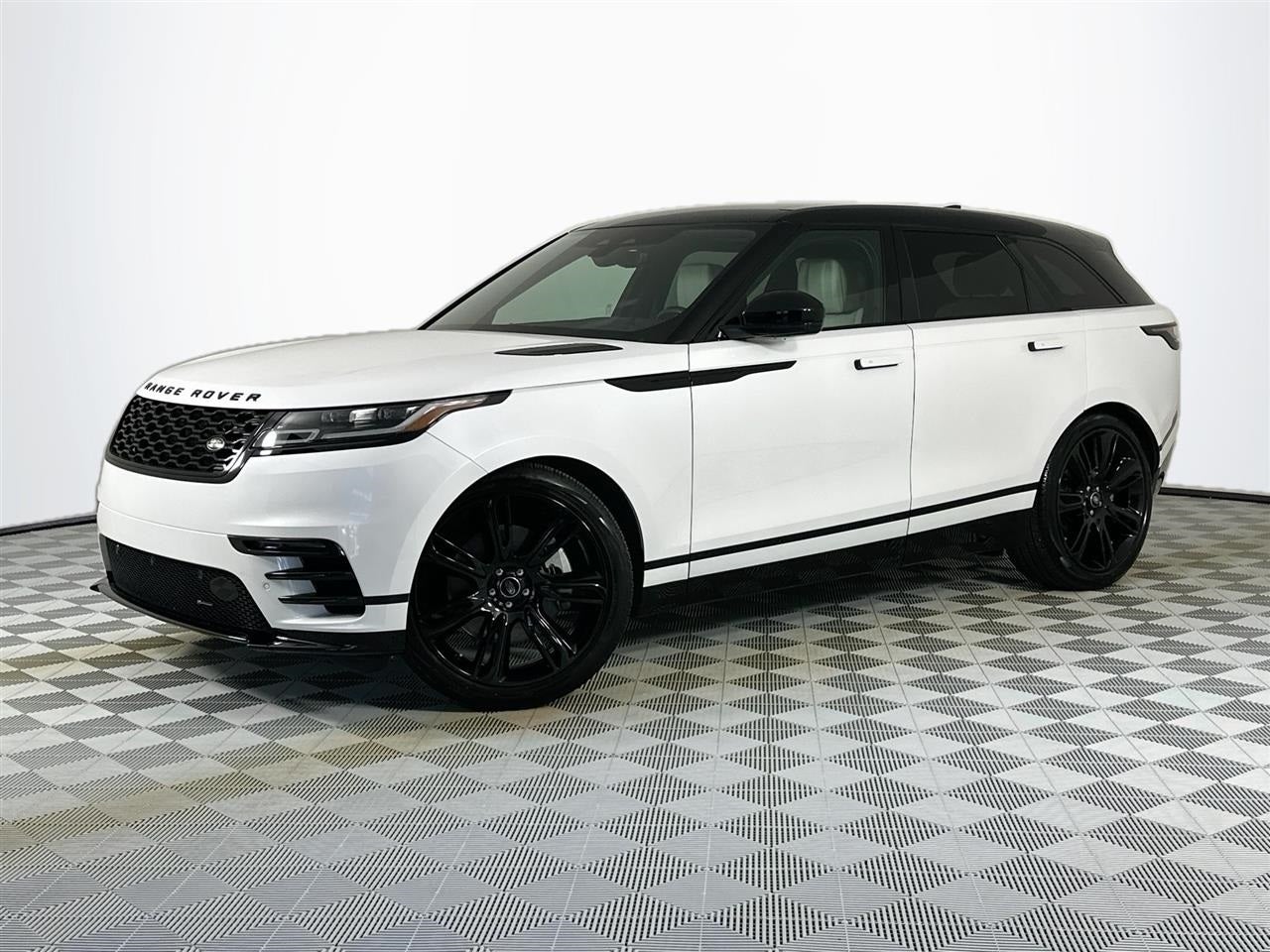2022 Land Rover Range Rover Velar R-Dynamic HSE