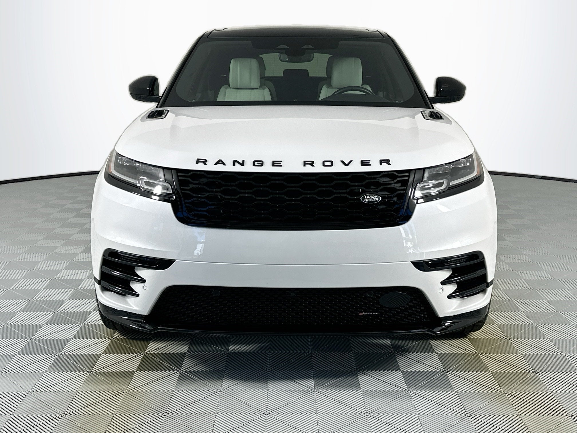 2022 Land Rover Range Rover Velar R-Dynamic HSE