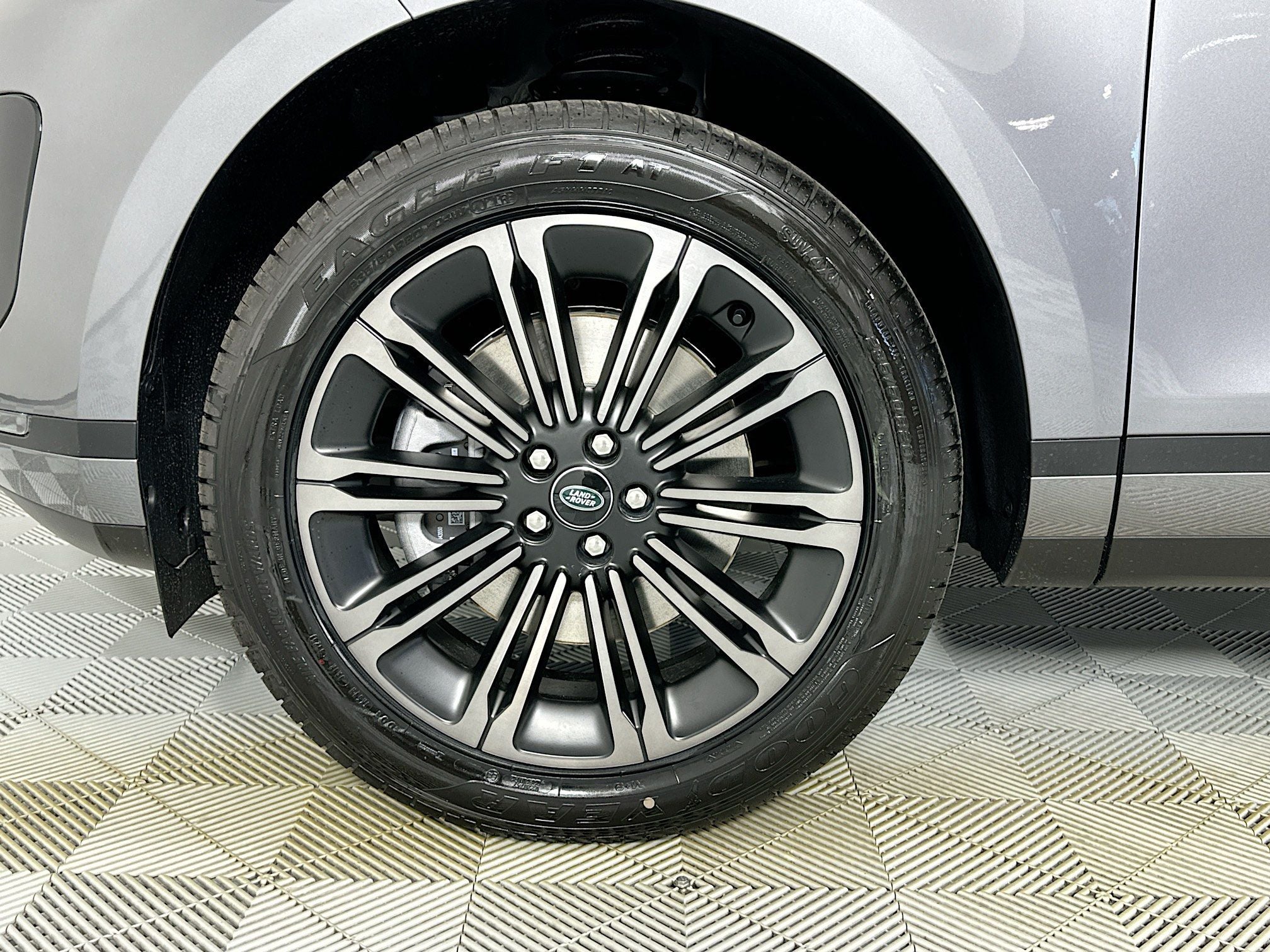 2026 Land Rover Range Rover Evoque S