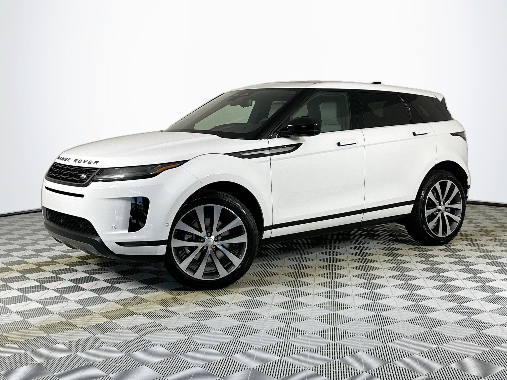 2026 Land Rover Range Rover Evoque S