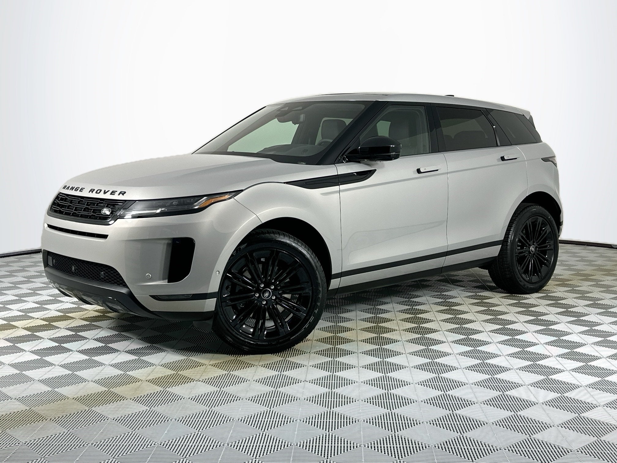 2026 Land Rover Range Rover Evoque S