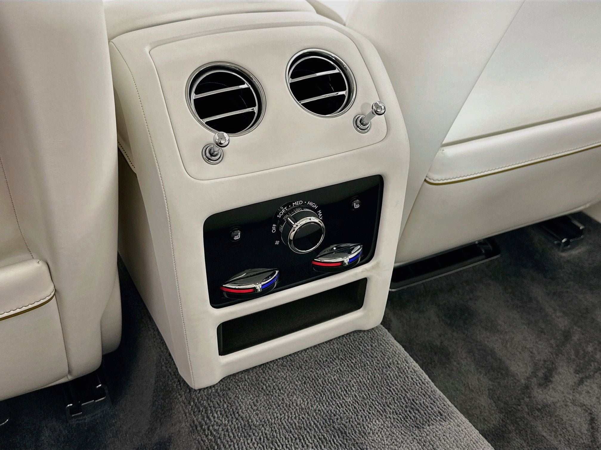 2026 Rolls-Royce Ghost 