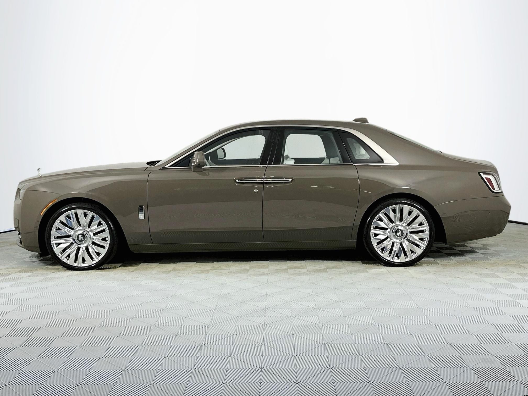2026 Rolls-Royce Ghost 