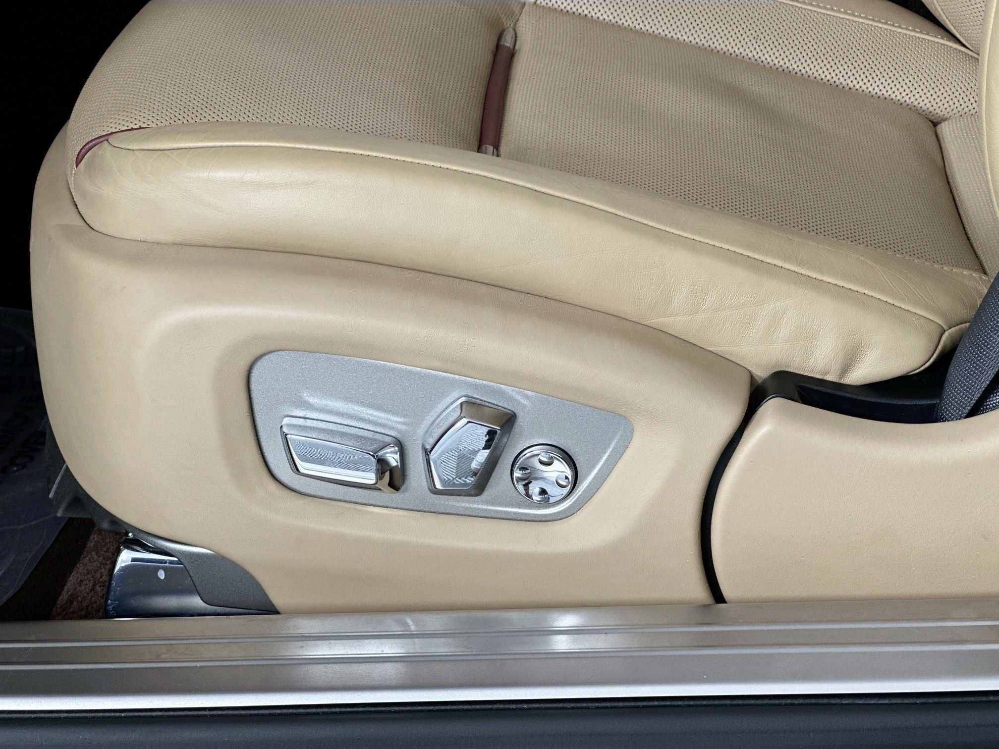 2017 Rolls-Royce Dawn 