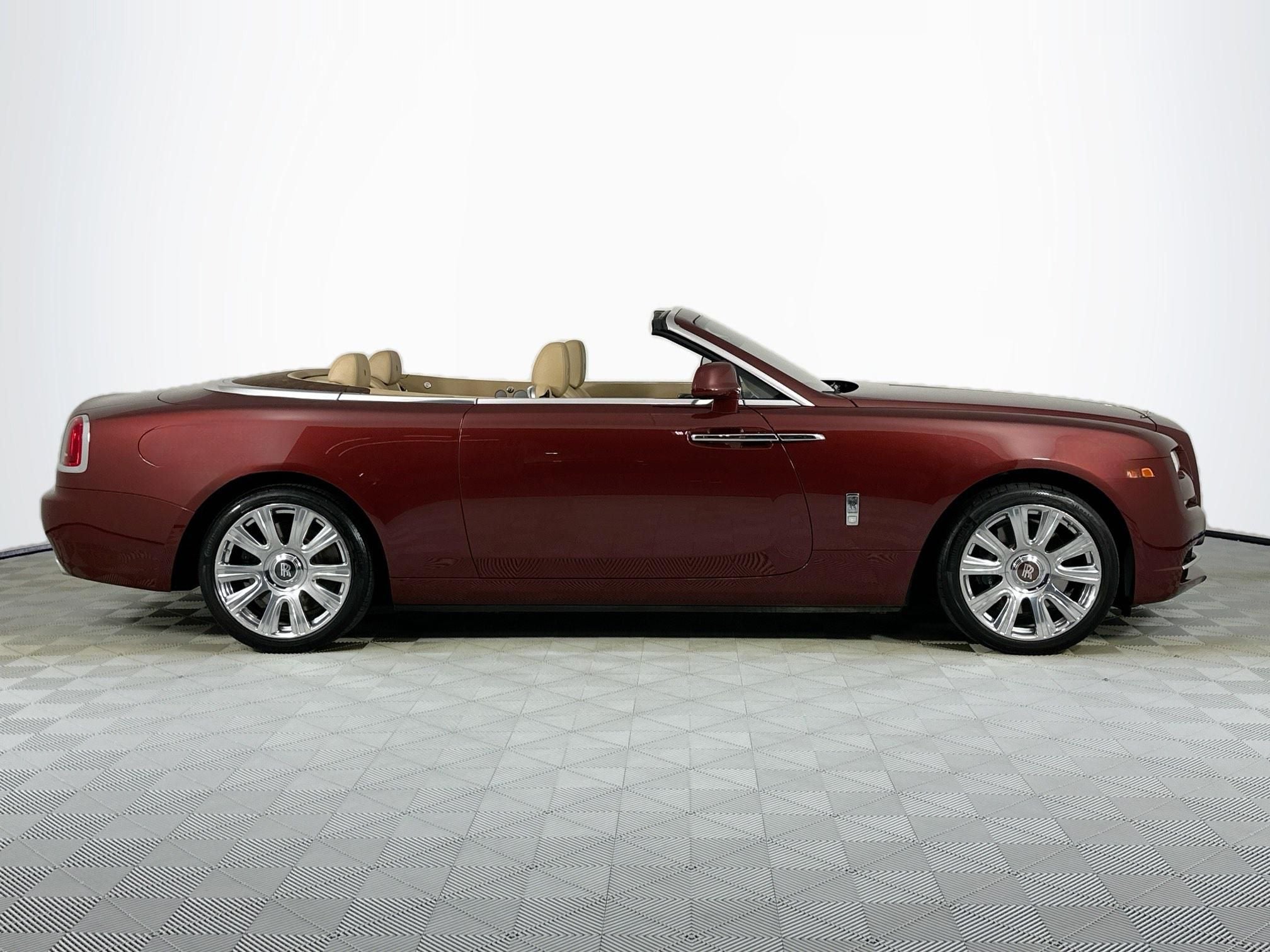 2017 Rolls-Royce Dawn 