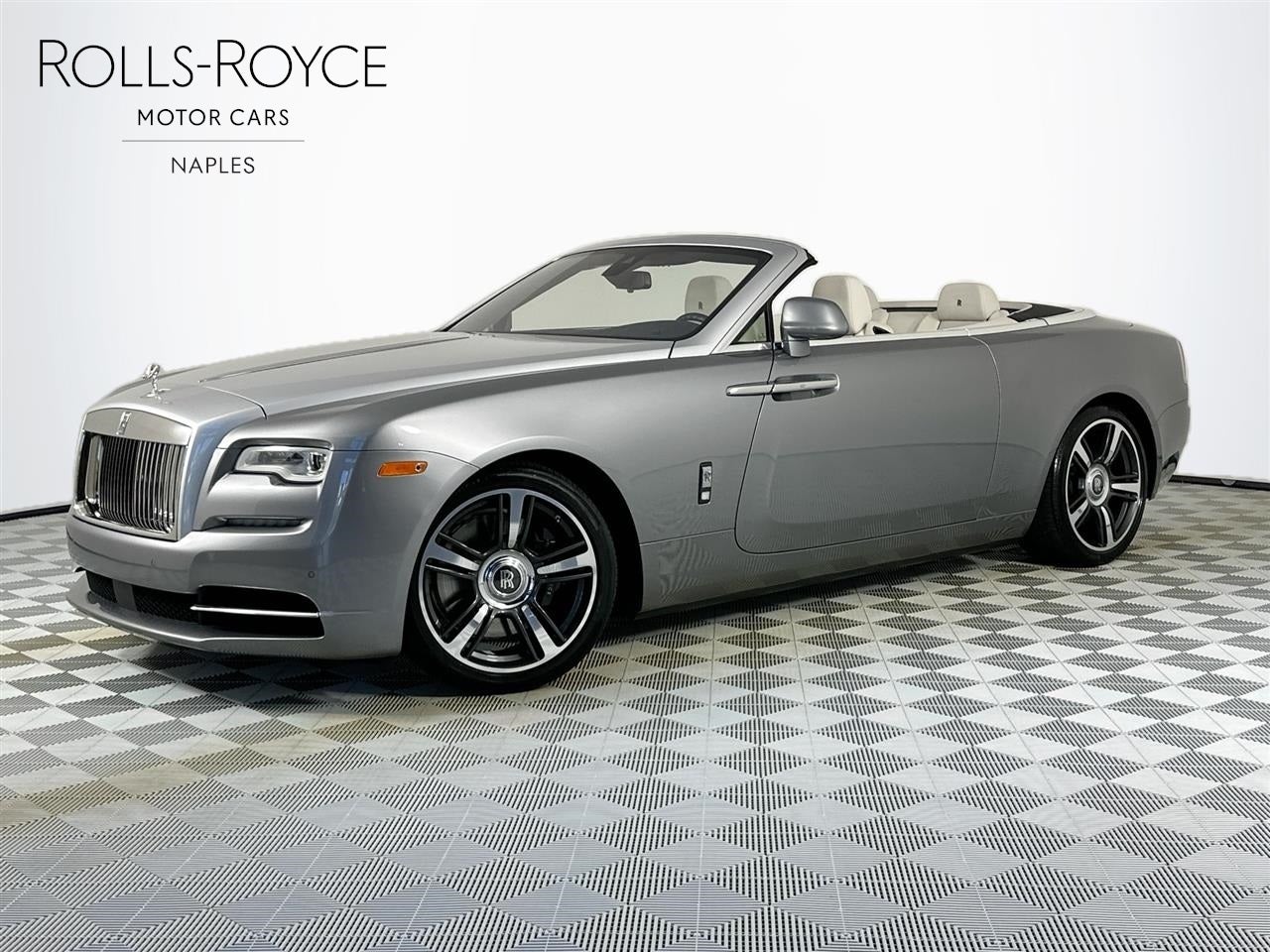 2016 Rolls-Royce Dawn 