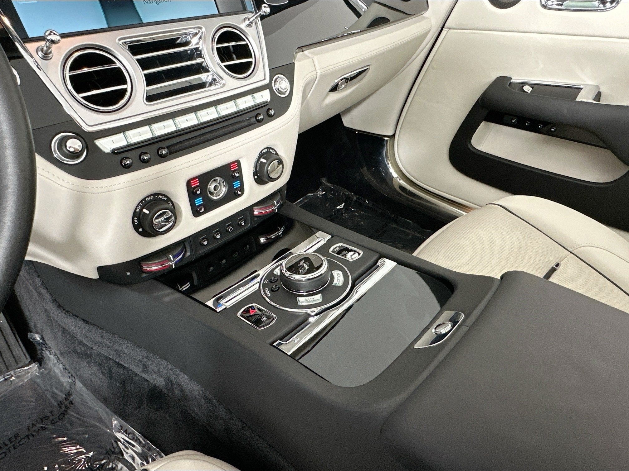 2016 Rolls-Royce Dawn 