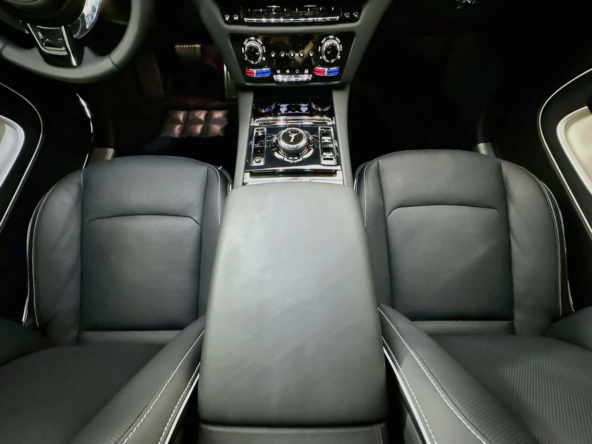 2024 Rolls-Royce Spectre 