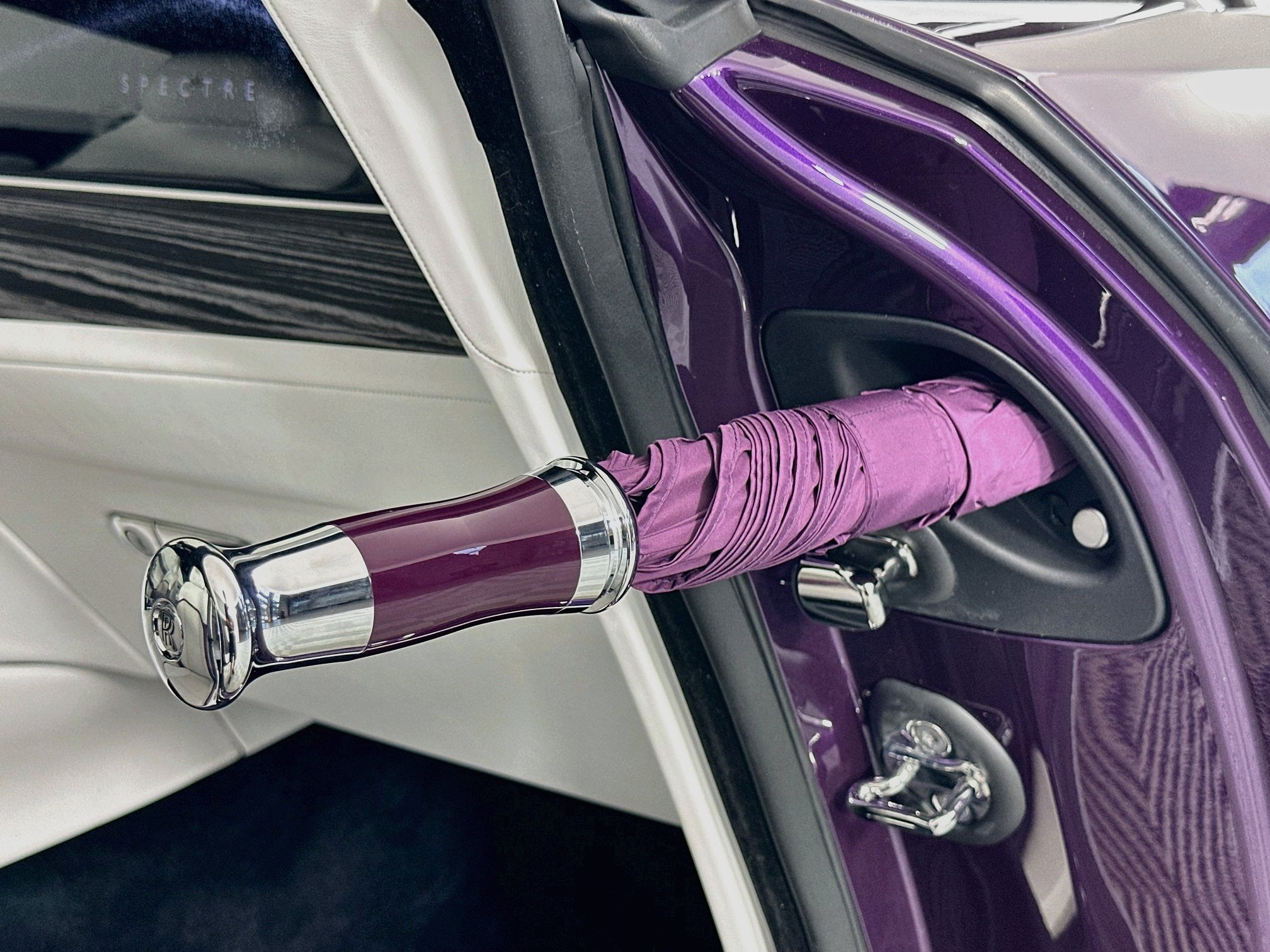 2024 Rolls-Royce Spectre 