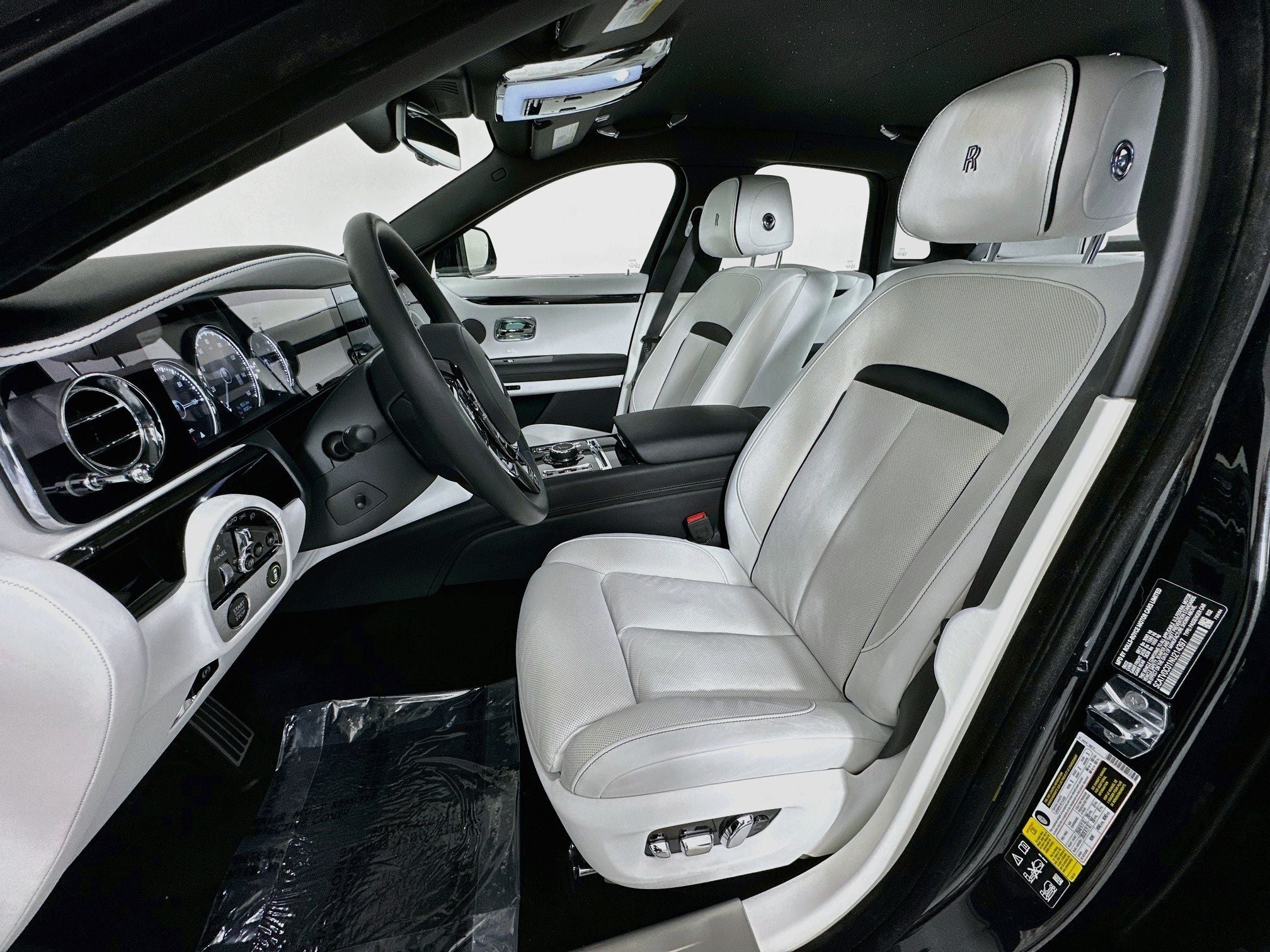 2022 Rolls-Royce Ghost 
