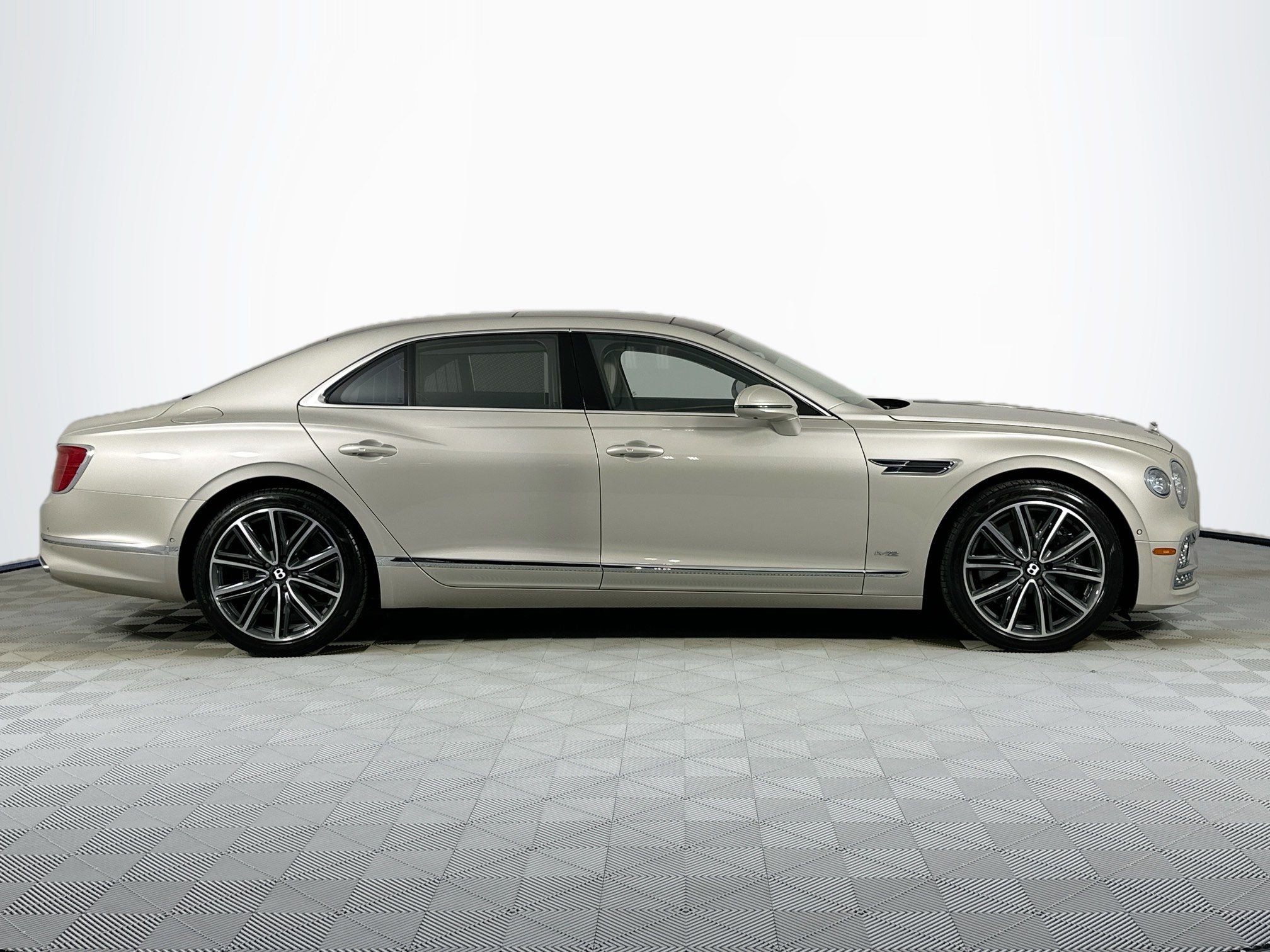 2022 Bentley Flying Spur W12