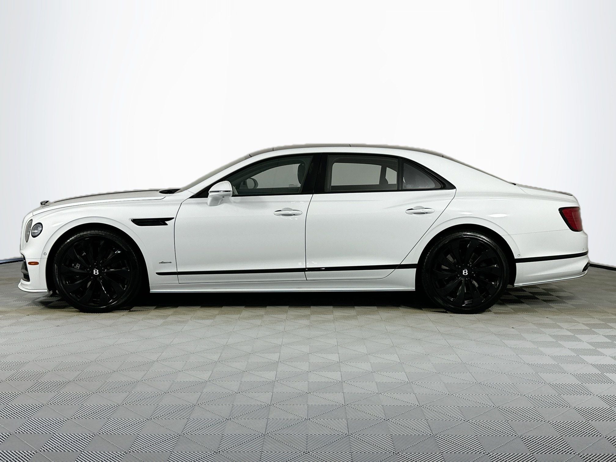2023 Bentley Flying Spur Azure - Mulliner Artica Edition