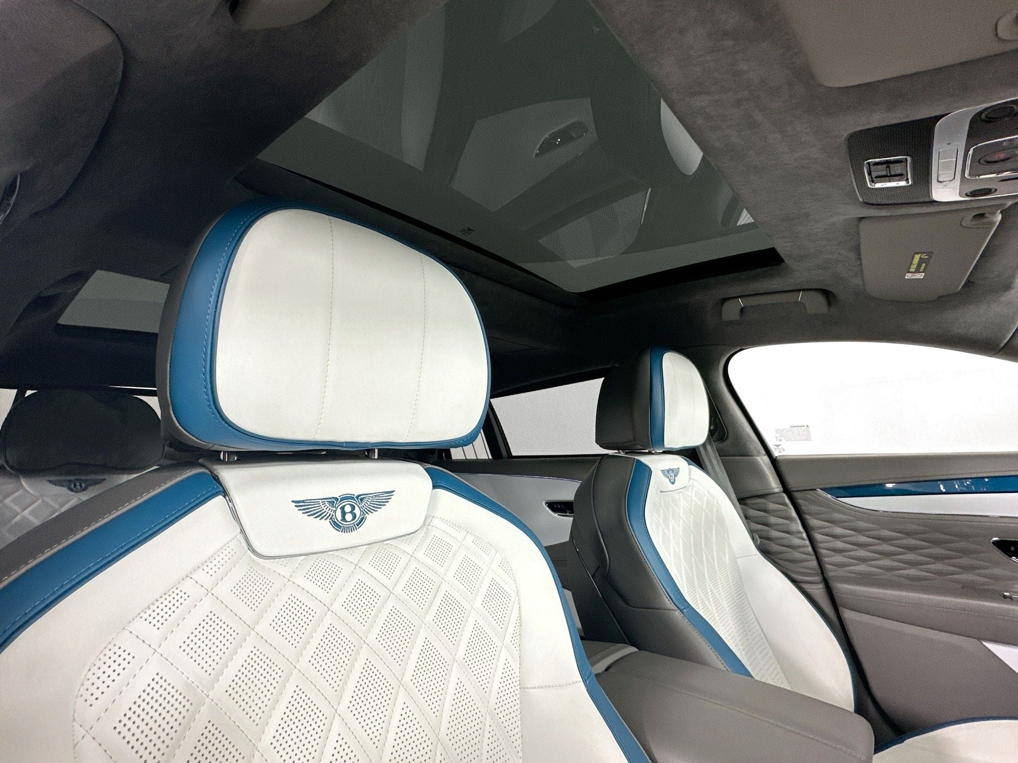 2023 Bentley Flying Spur Azure - Mulliner Artica Edition