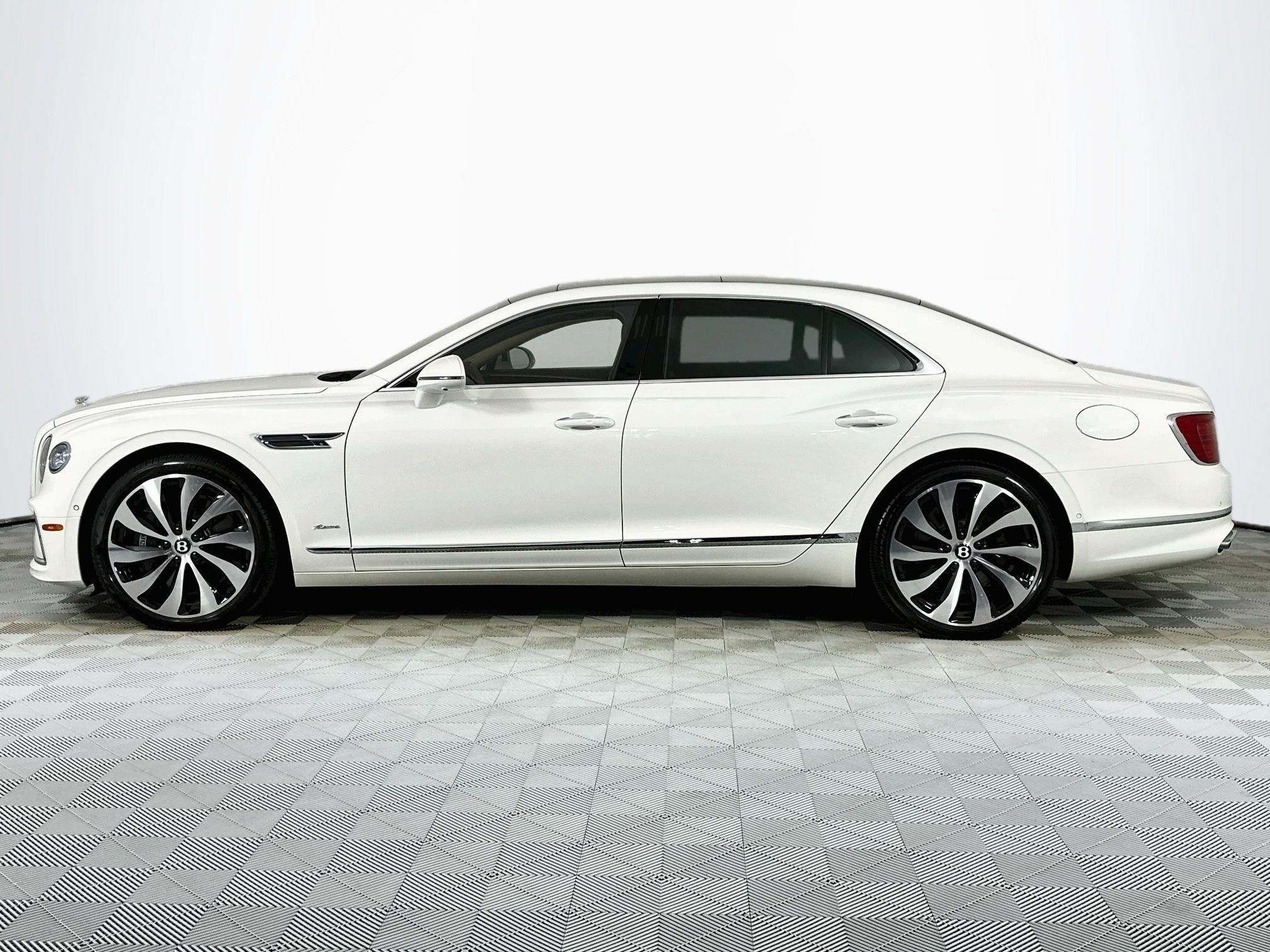2026 Bentley Flying Spur Azure