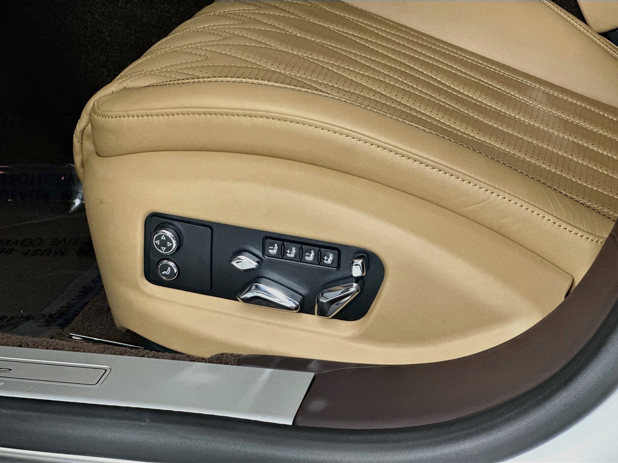 2026 Bentley Flying Spur Azure