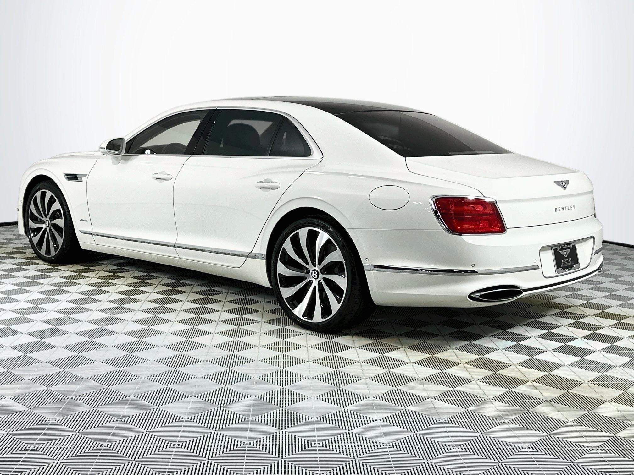 2026 Bentley Flying Spur Azure