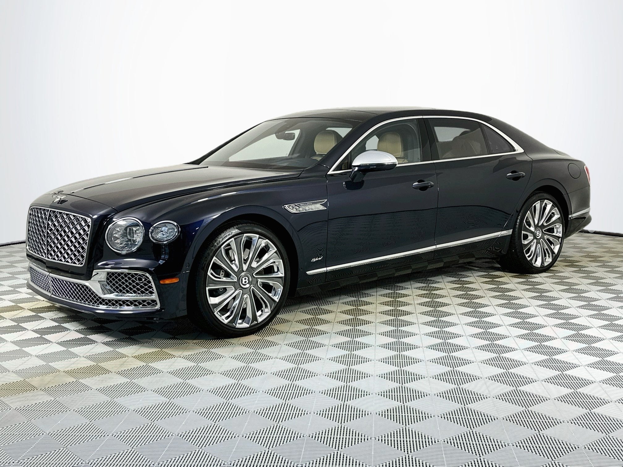 2022 Bentley Flying Spur Hybrid Mulliner