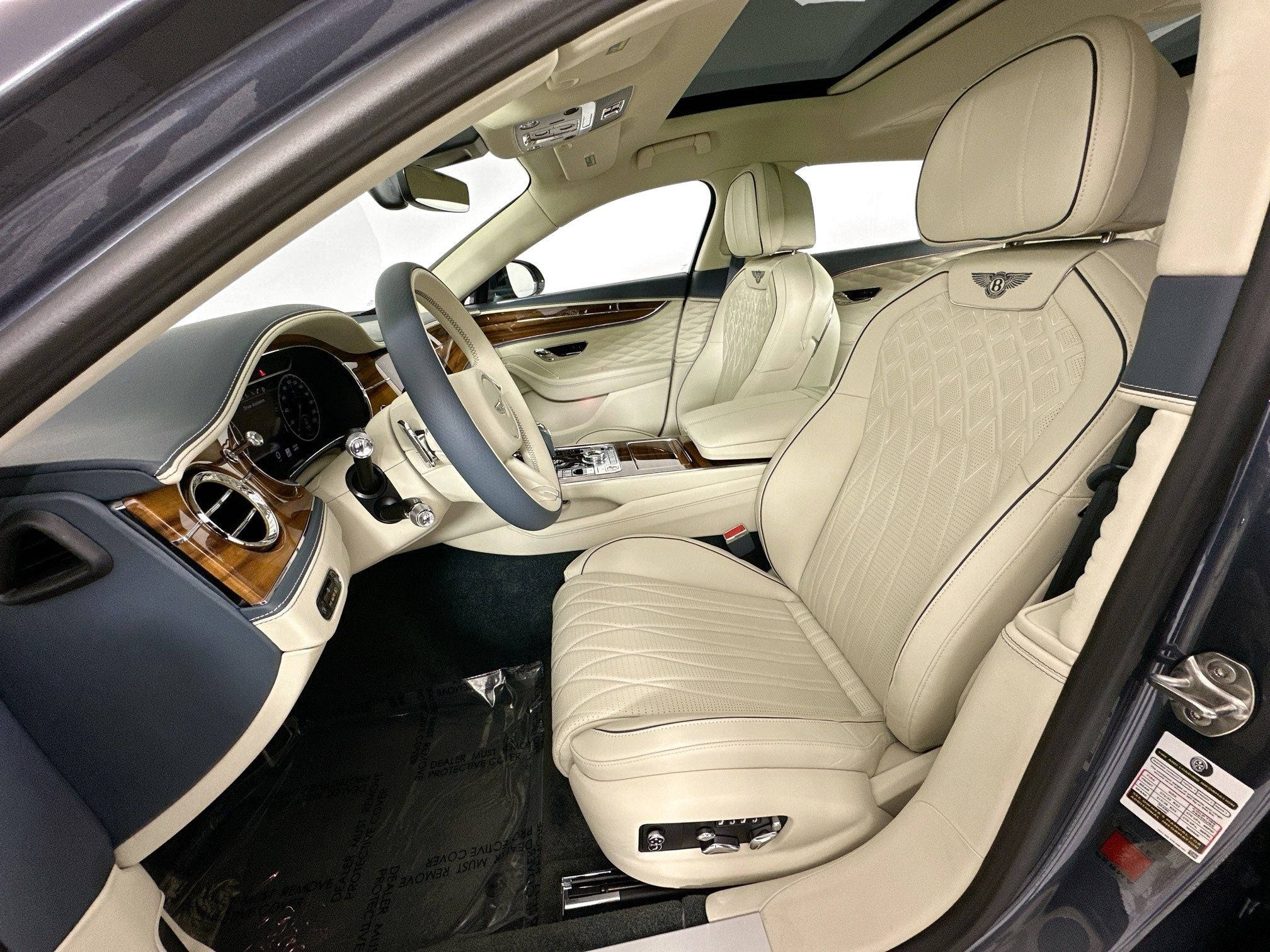 2022 Bentley Flying Spur Hybrid Base