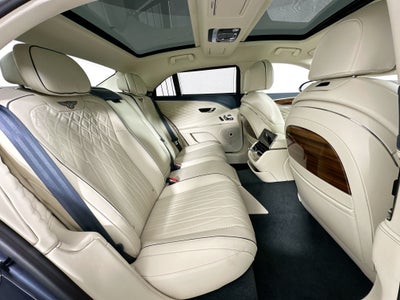 2022 Bentley Flying Spur Hybrid Base
