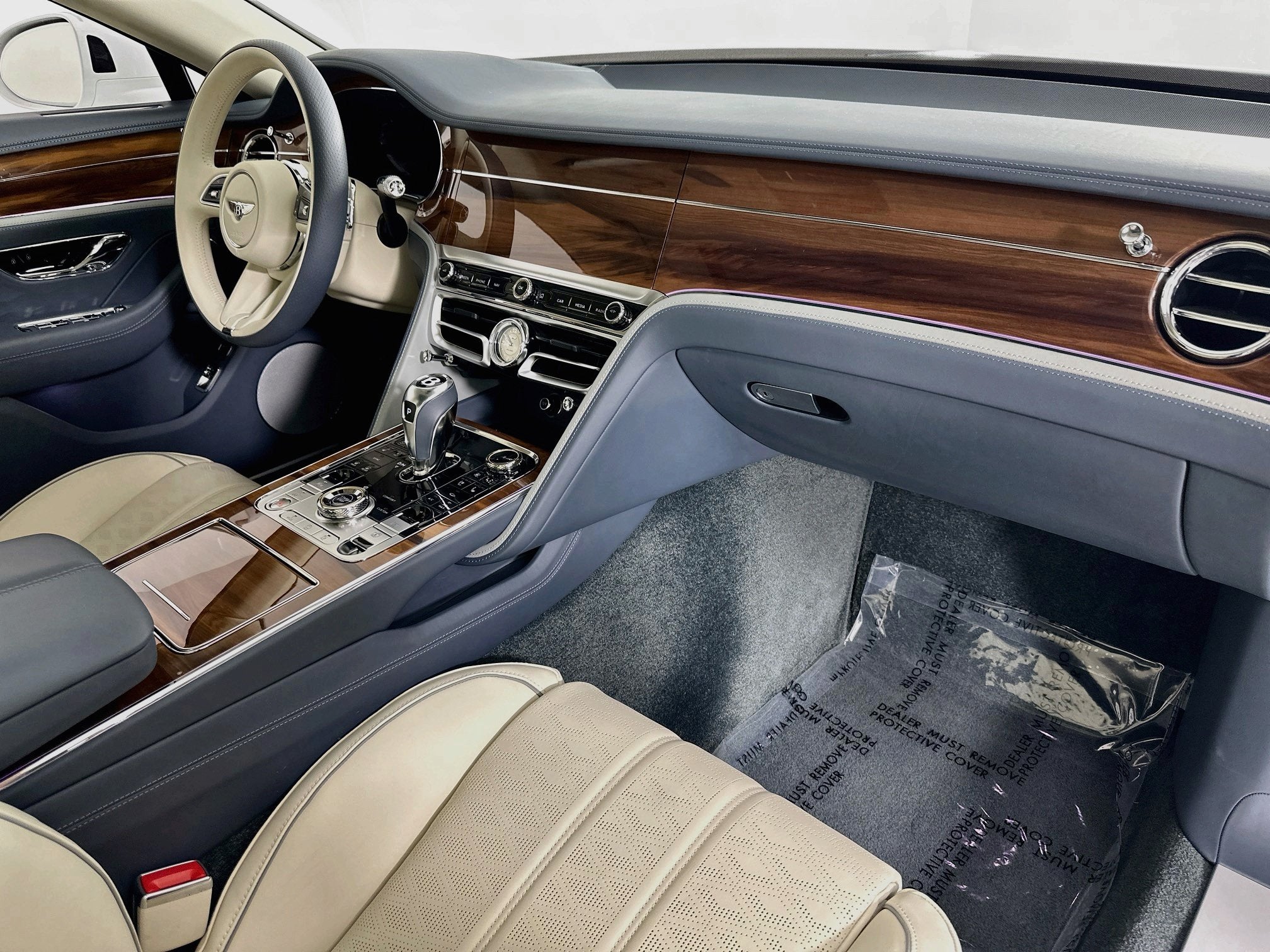 2025 Bentley Flying Spur Speed