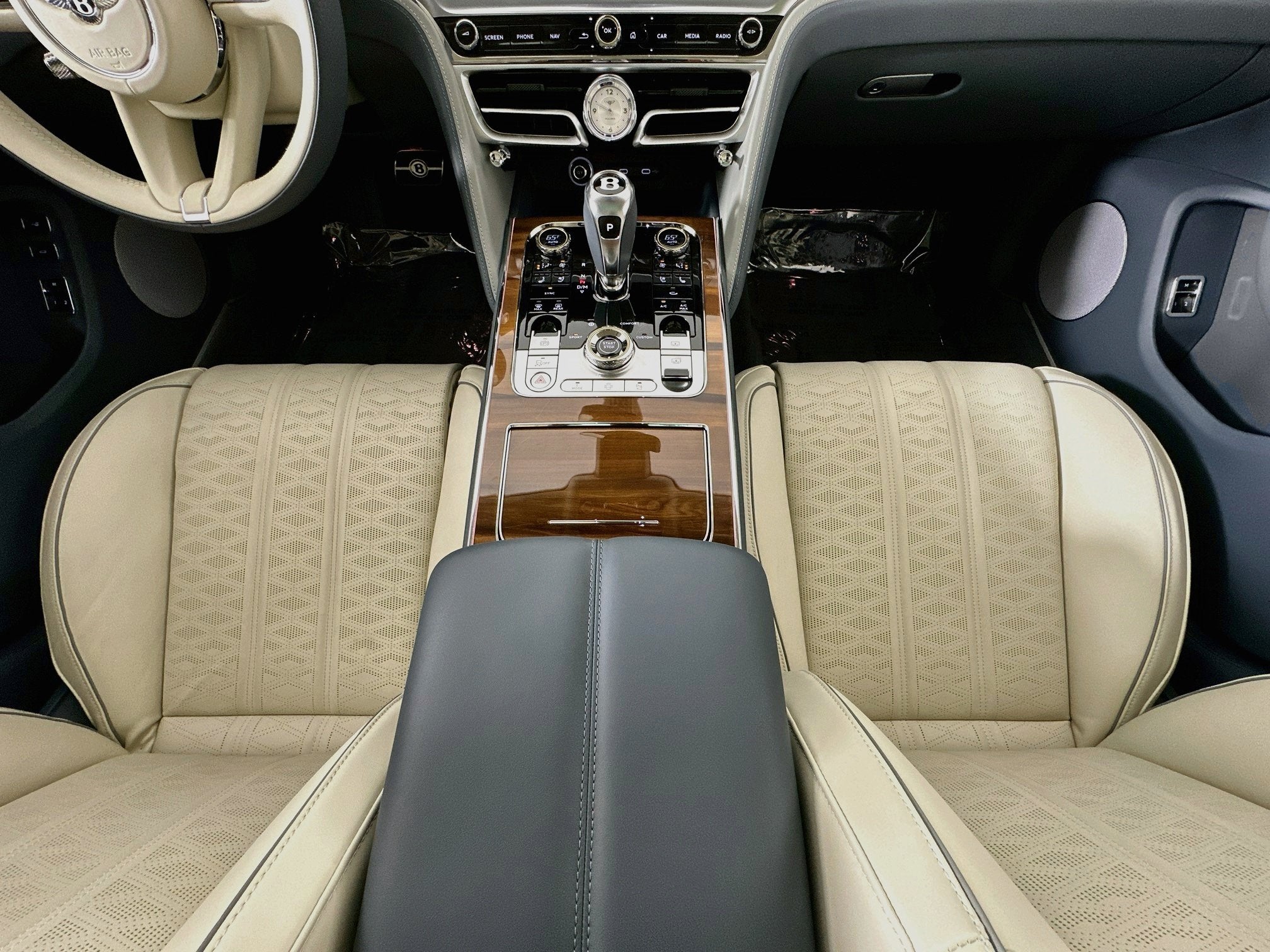 2025 Bentley Flying Spur Speed