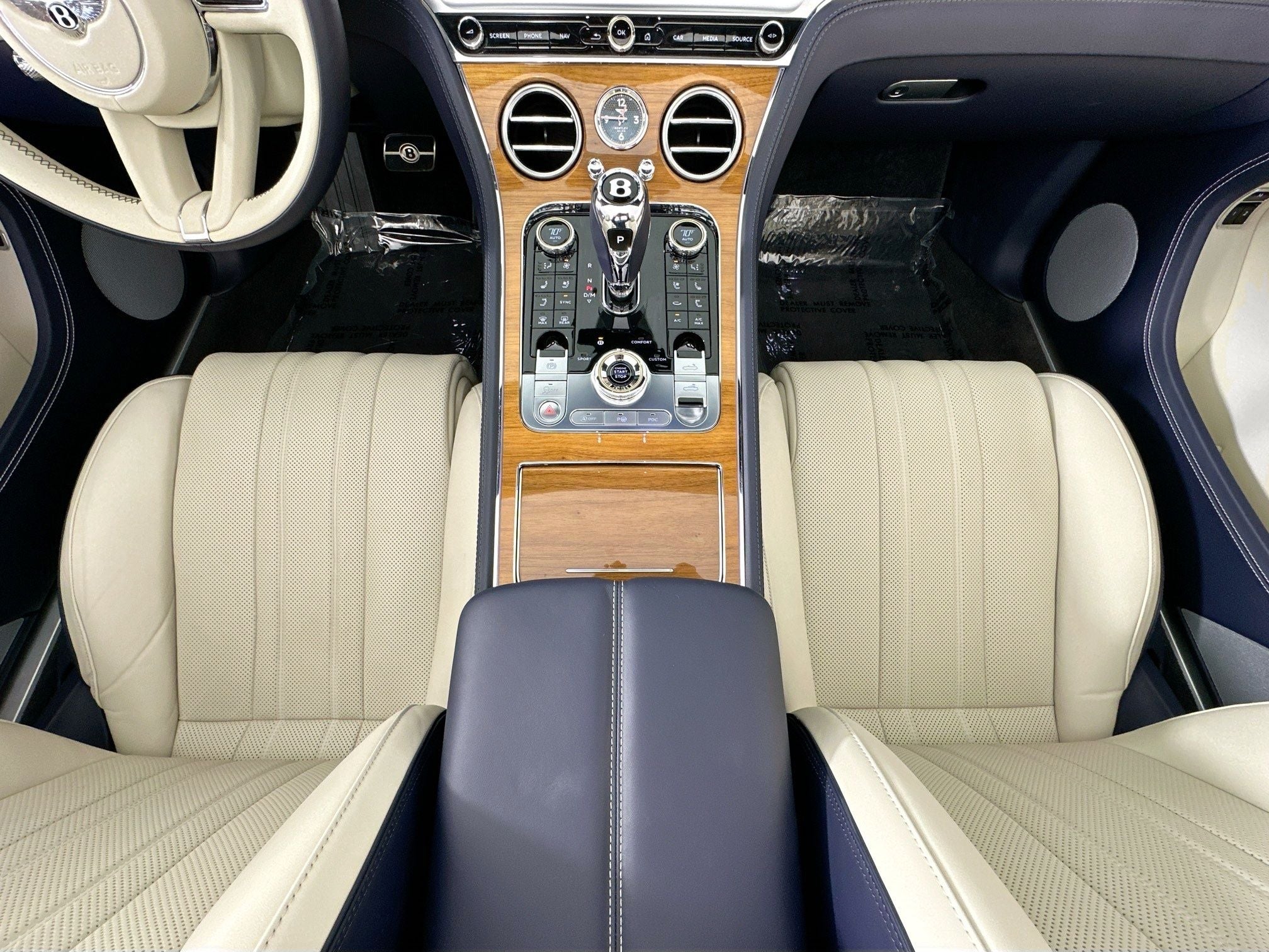 2023 Bentley Continental GTC V8