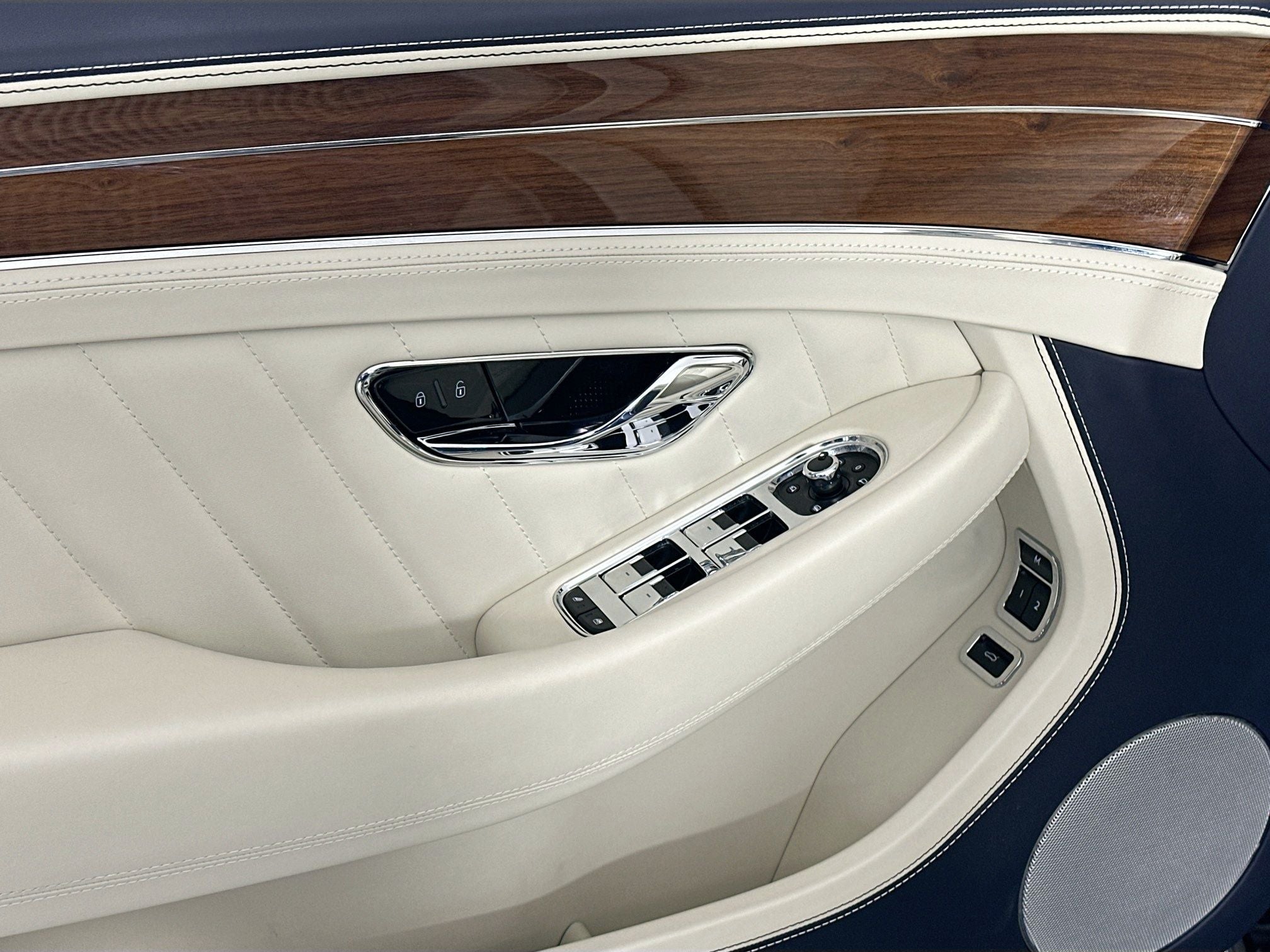 2024 Bentley Continental GTC Edition 8