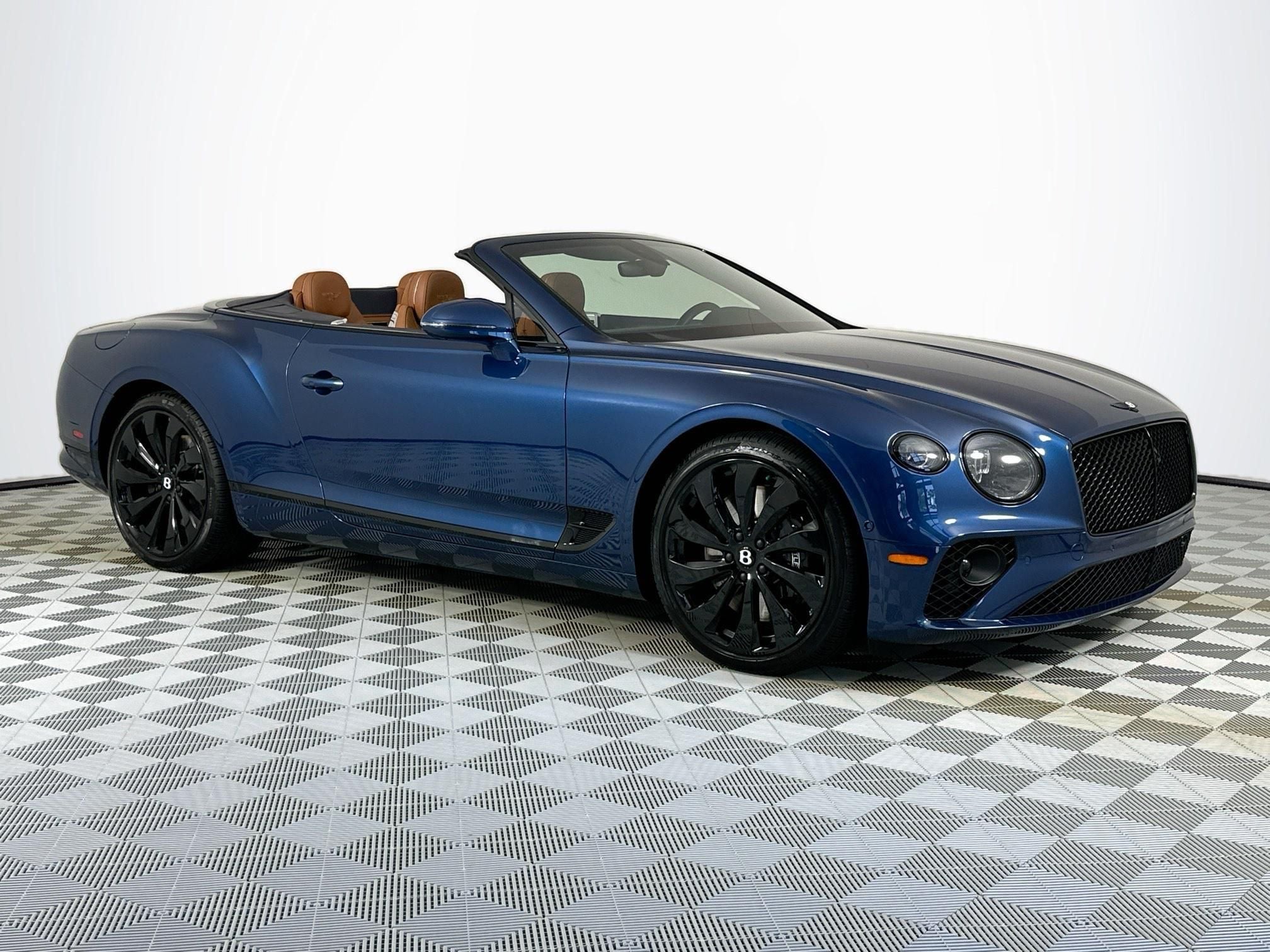 2024 Bentley Continental GTC V8 Edition 8