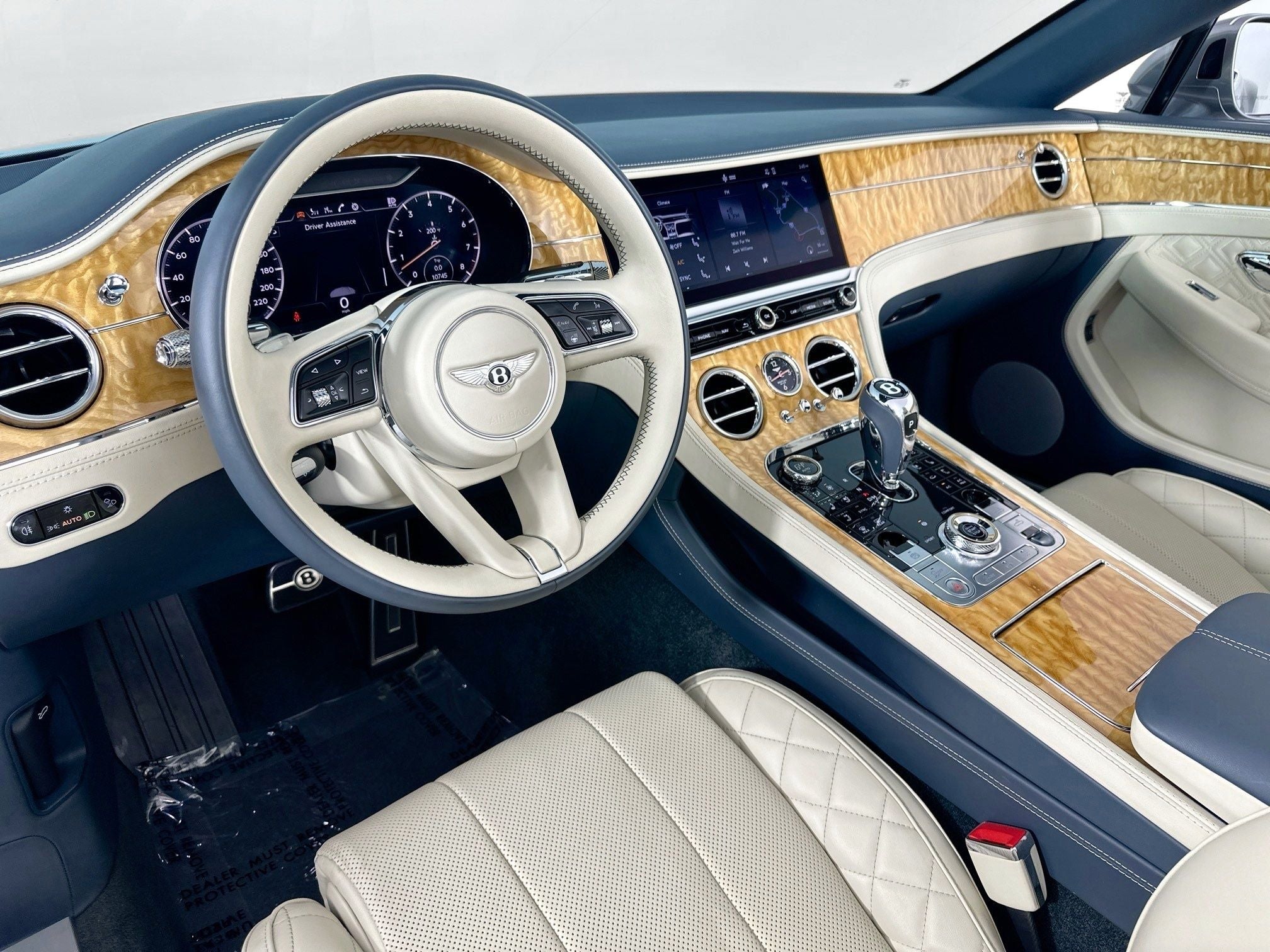 2021 Bentley Continental GTC V8