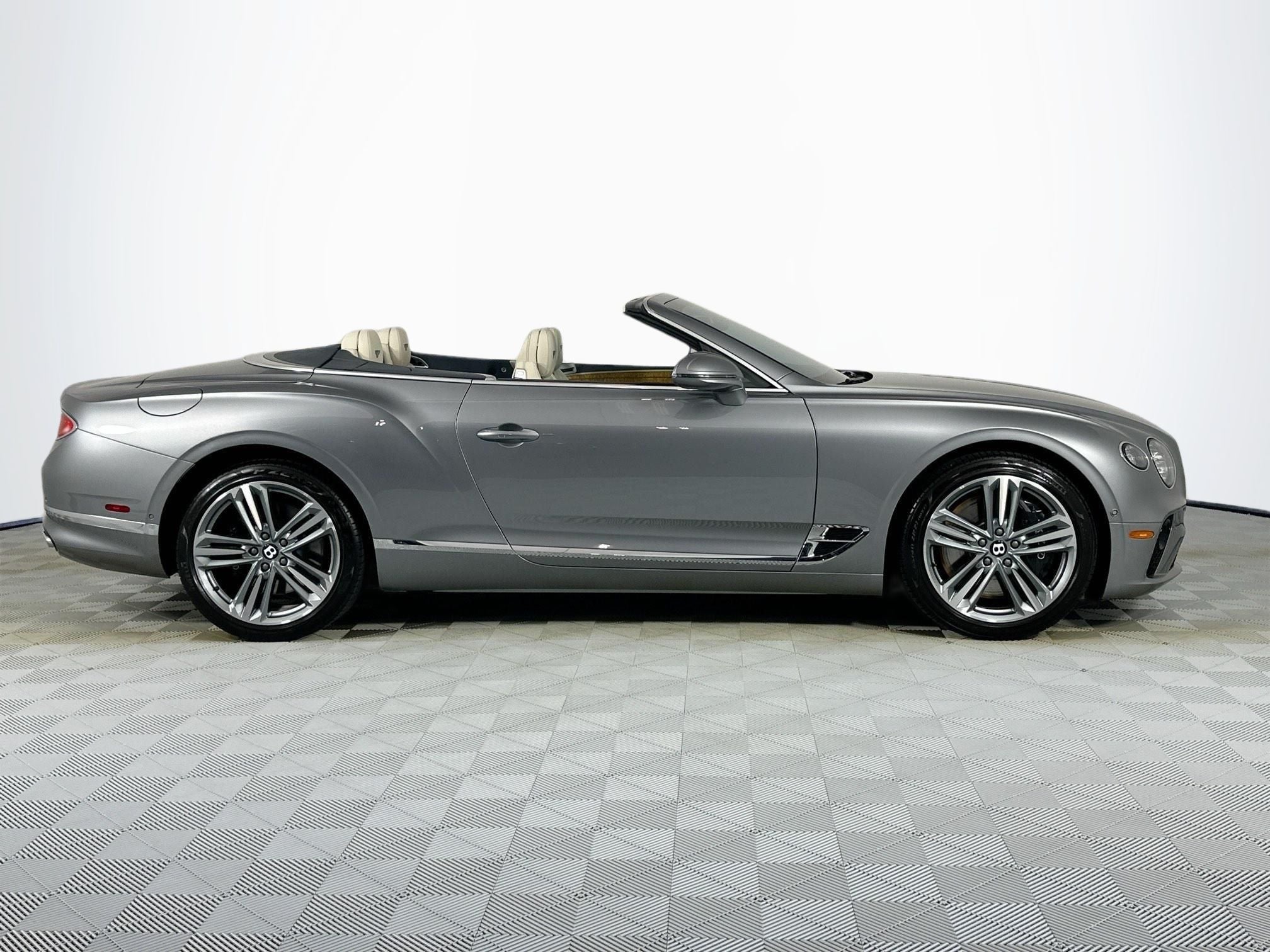 2021 Bentley Continental GTC V8