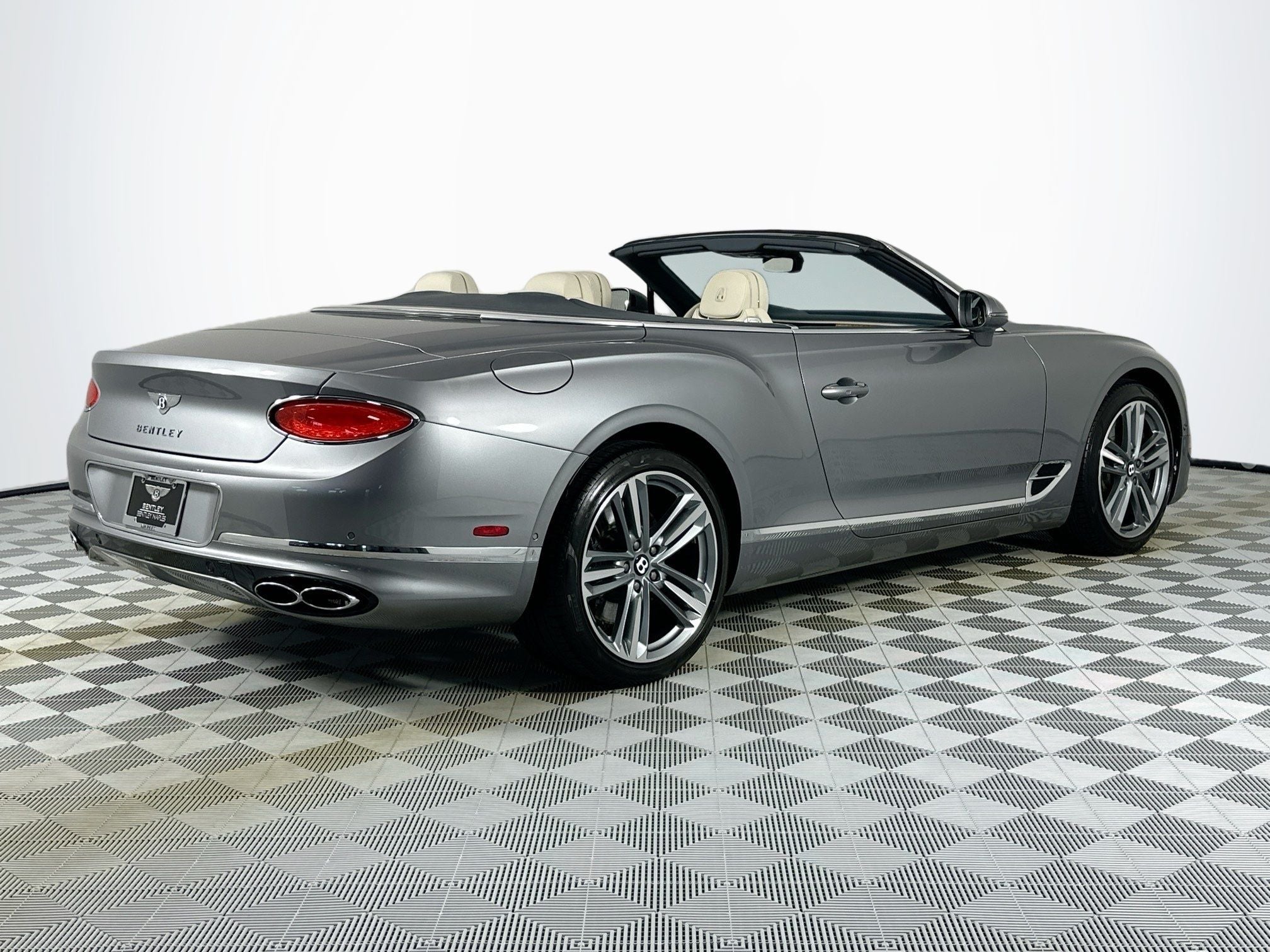 2021 Bentley Continental GTC V8