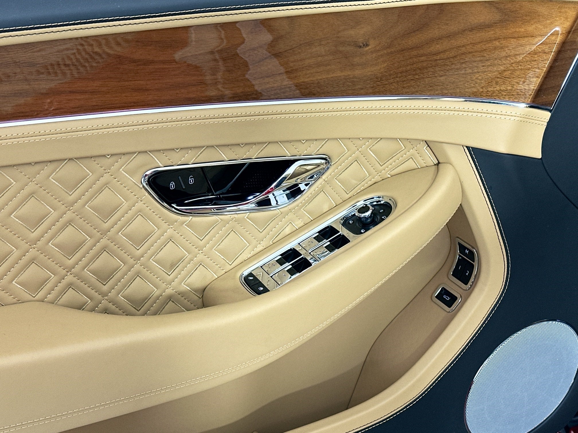 2023 Bentley Continental GTC Azure