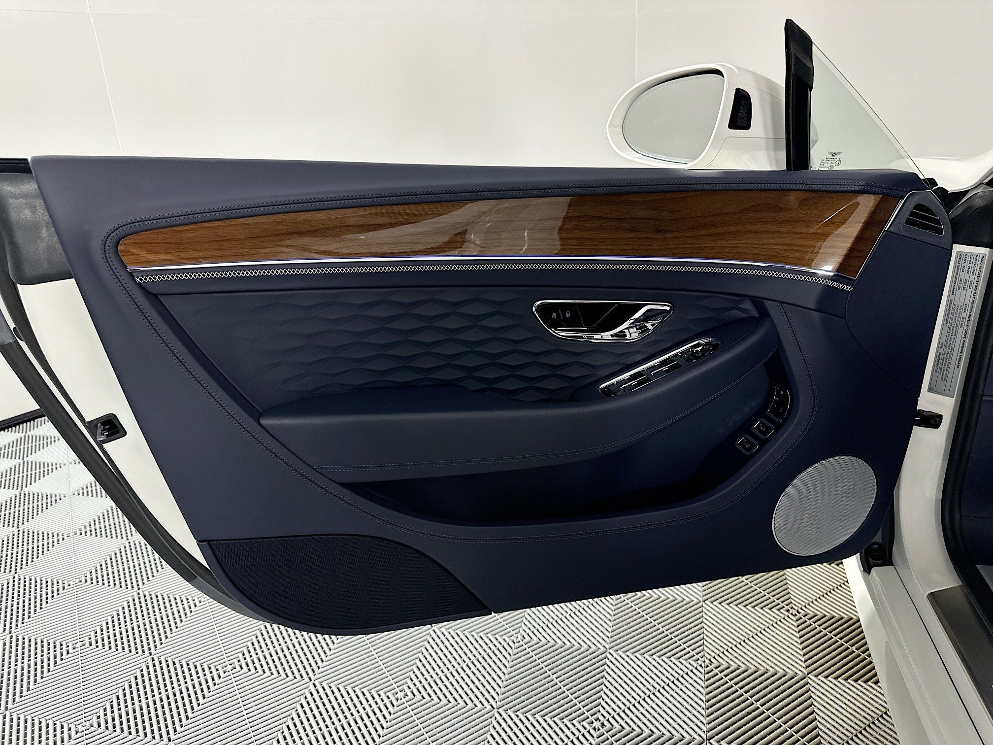 2025 Bentley Continental GTC Speed
