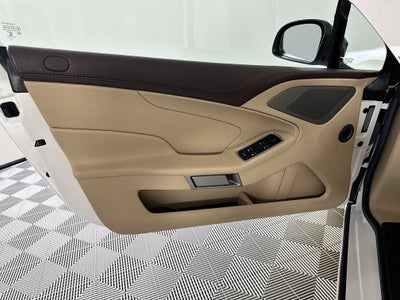 2017 Aston Martin Vanquish Base