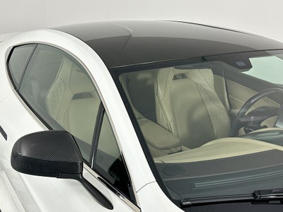 2017 Aston Martin Vanquish Base