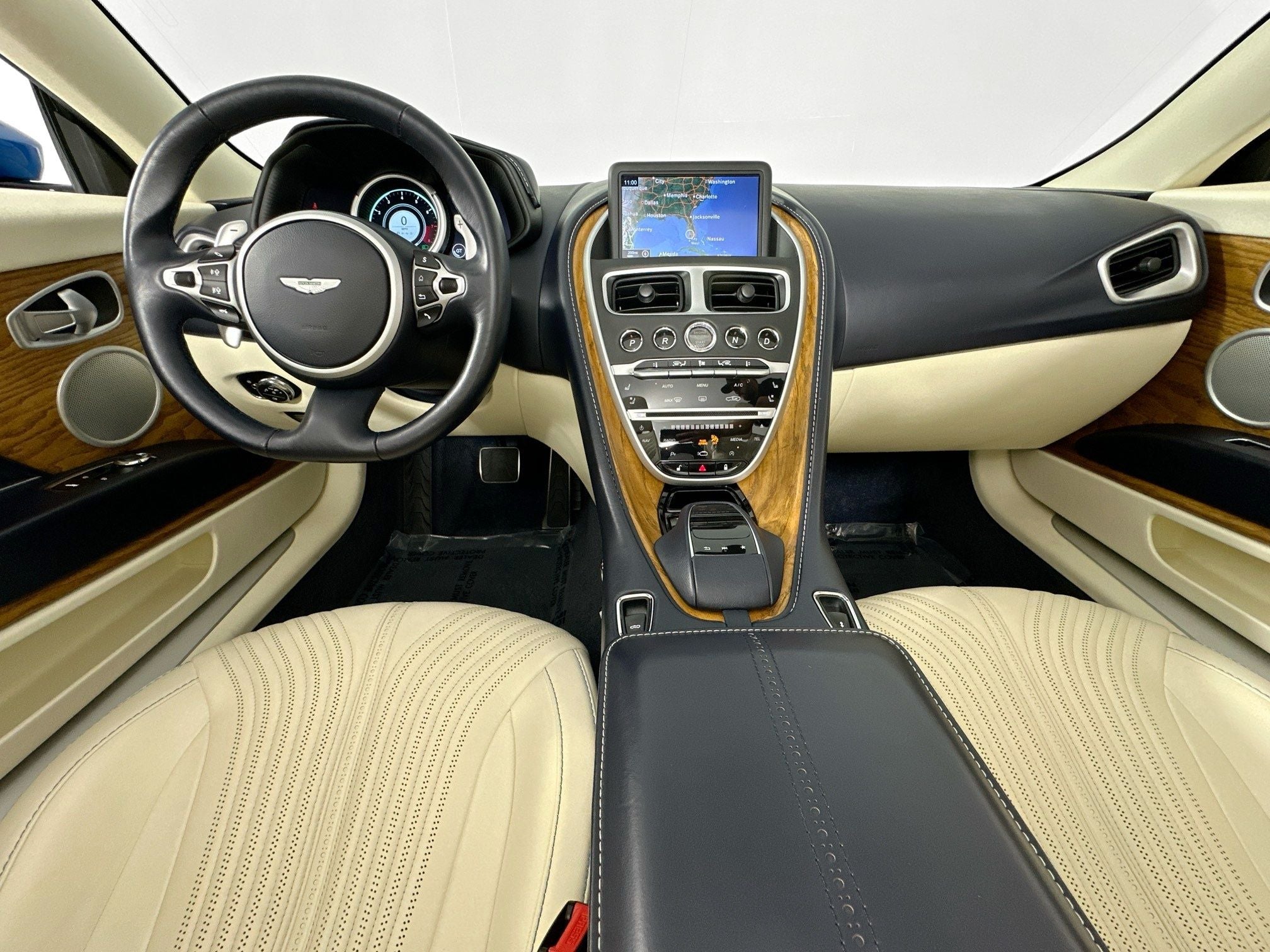 2019 Aston Martin DB11 Volante